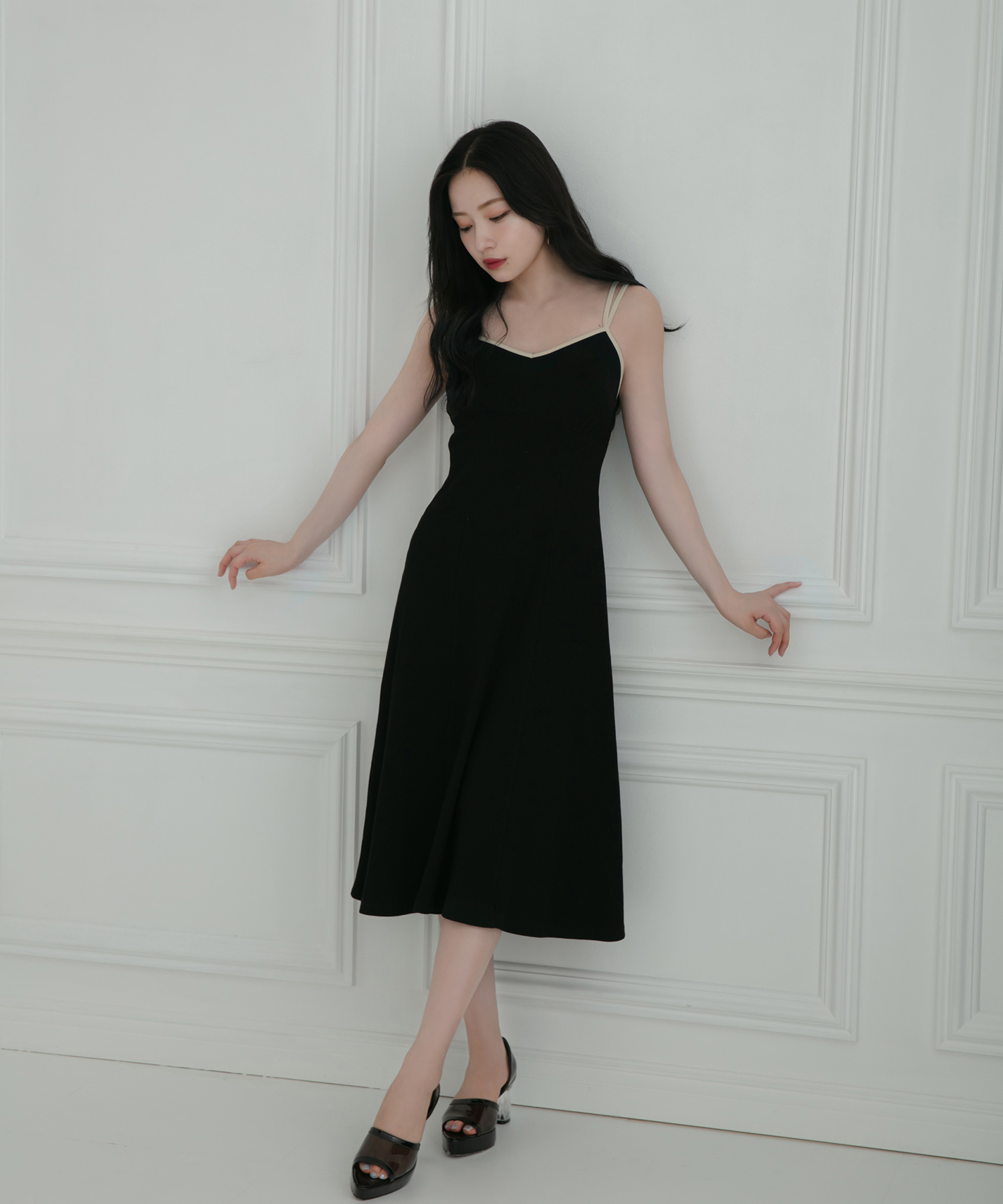 パイピングキャミワンピ