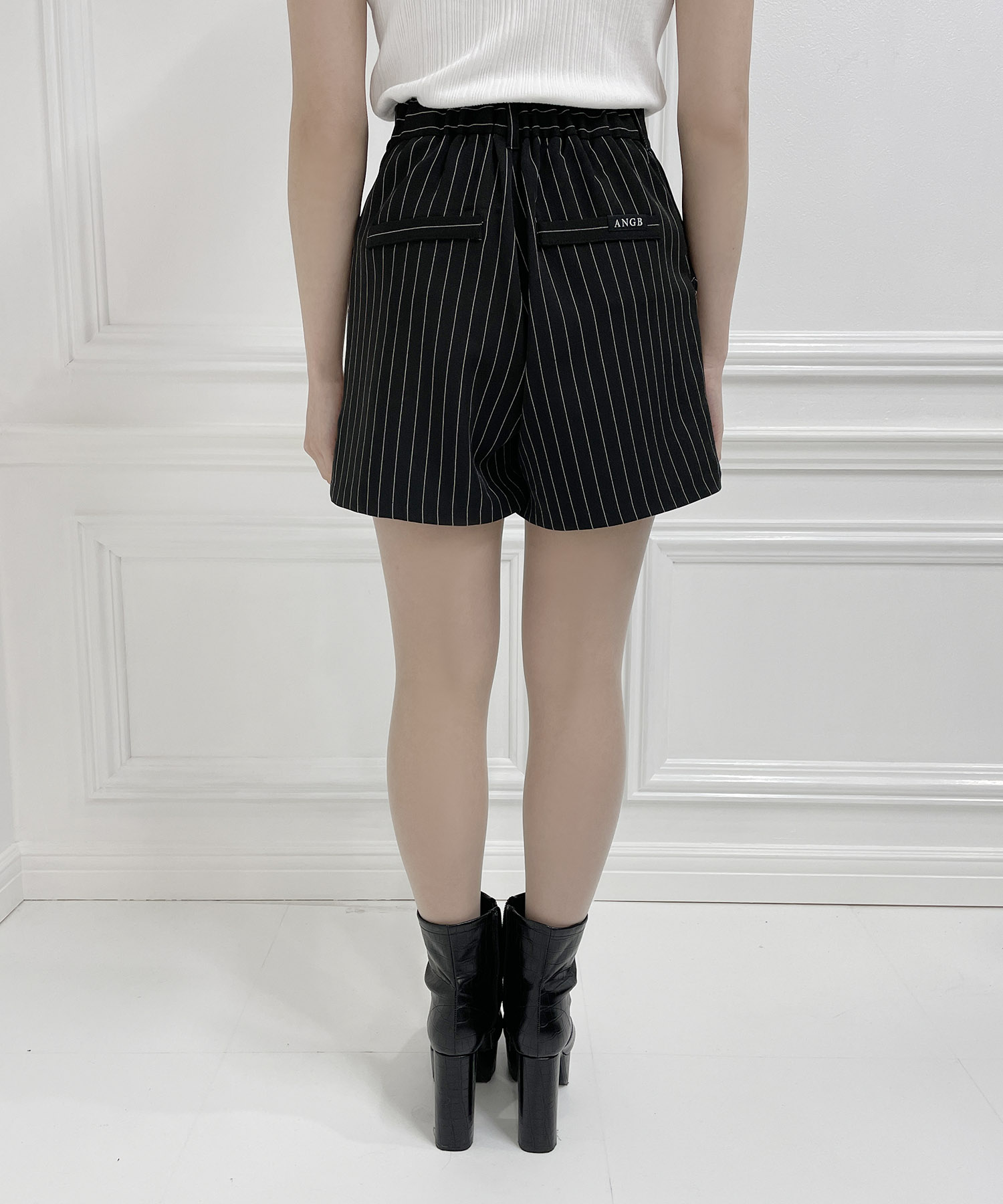 ストライプショーパン