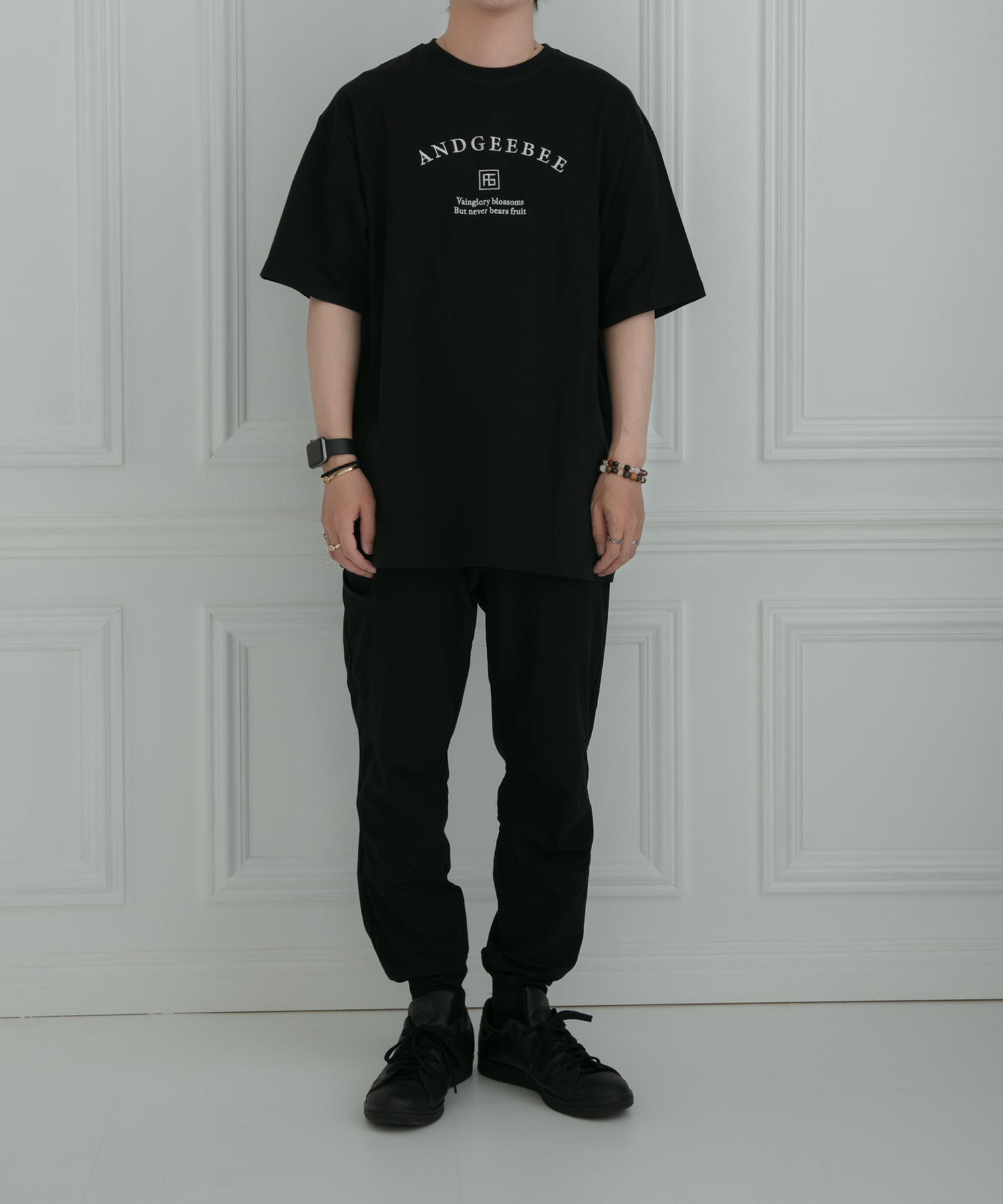 UNISEX クラシックロゴTシャツ
