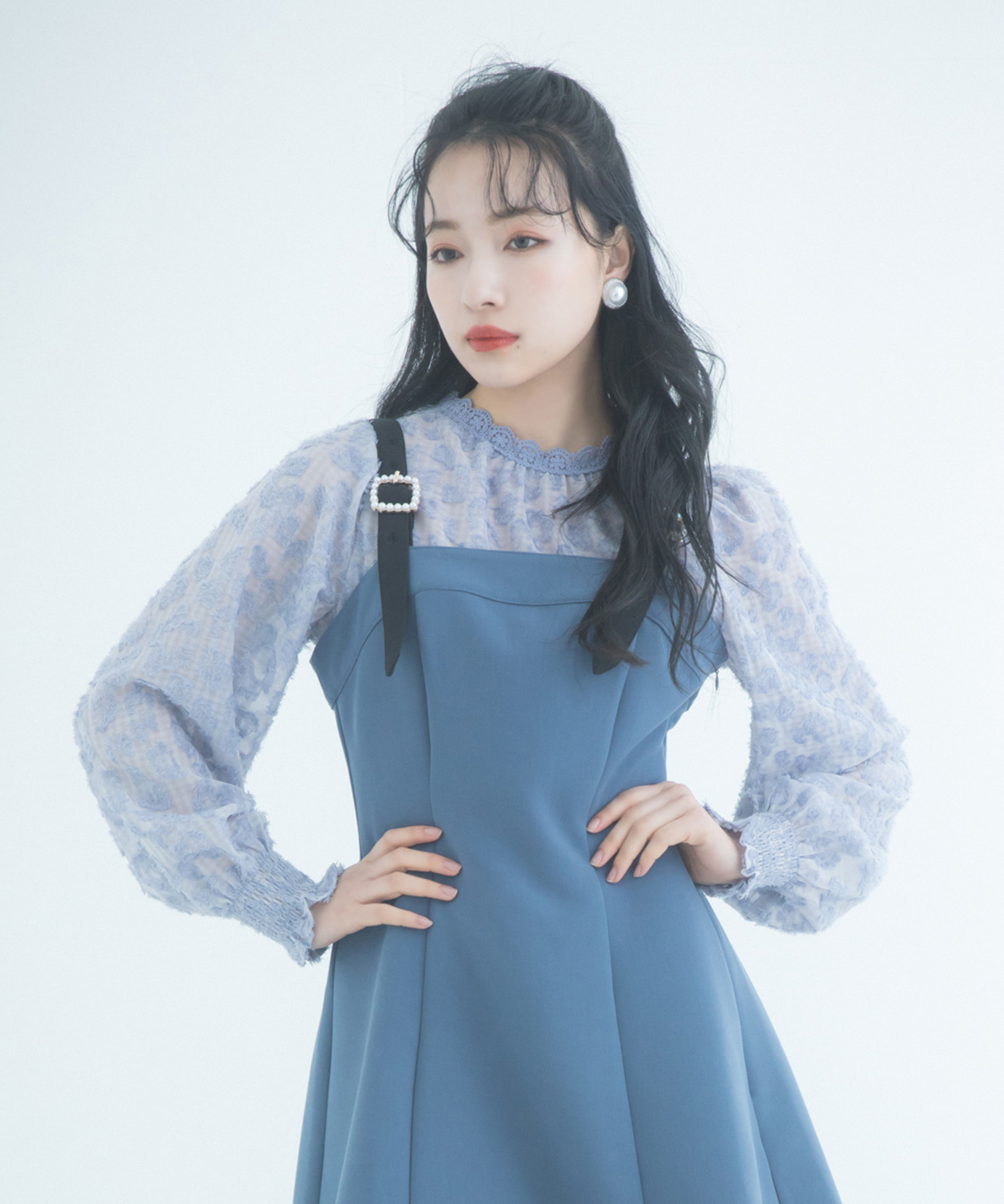 シャギーブラウス