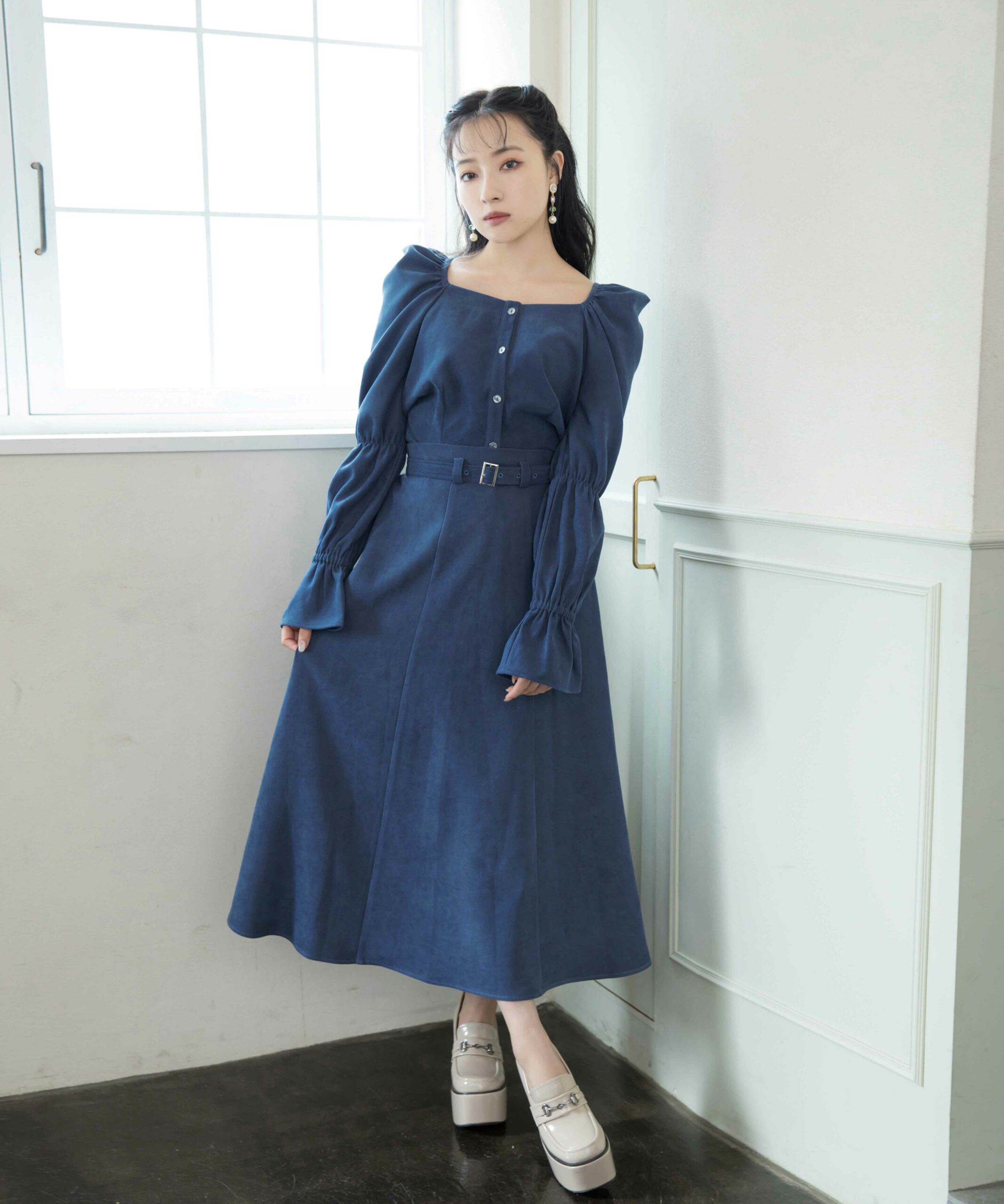 ベルトフレアスカート