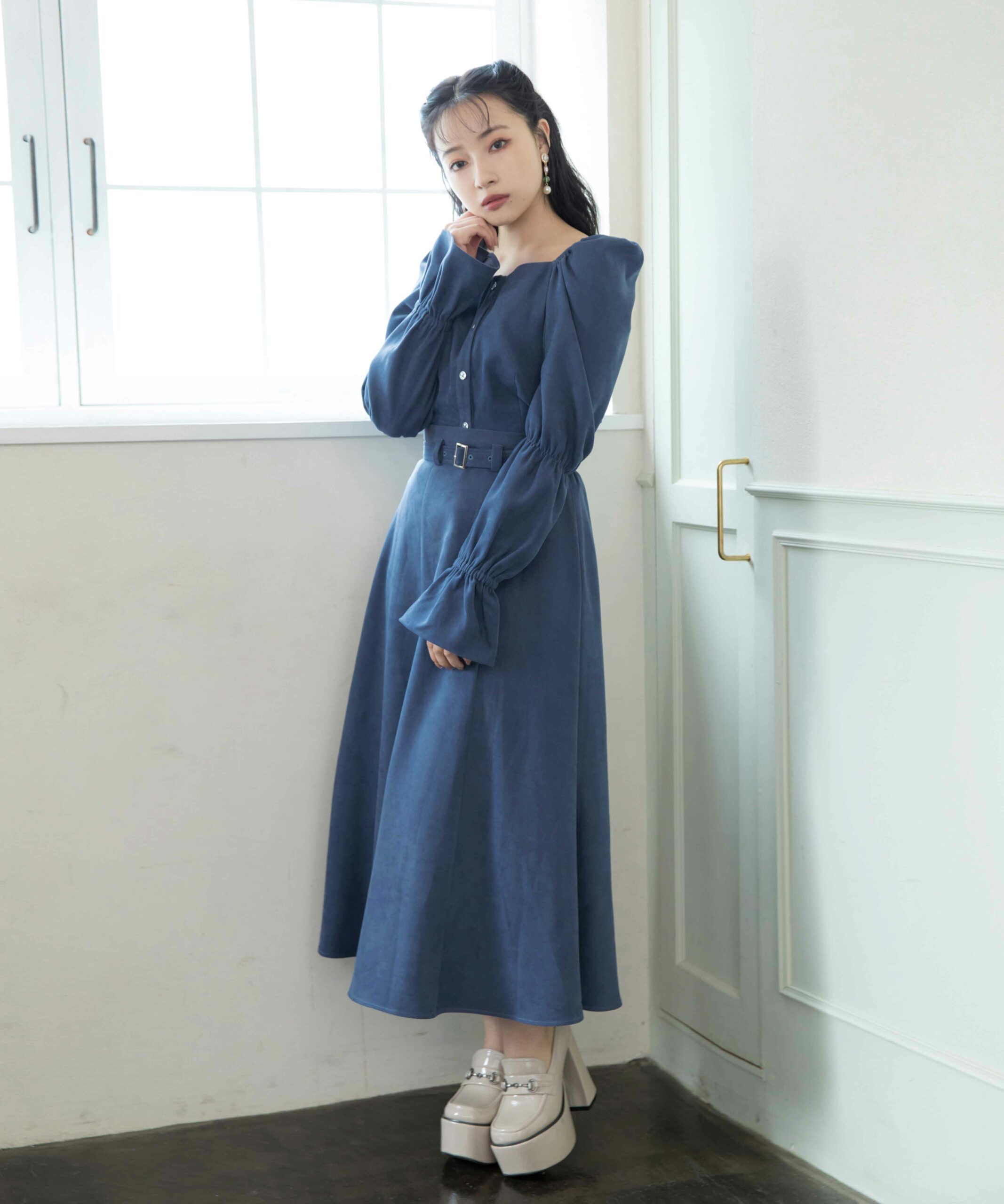 ベルトフレアスカート