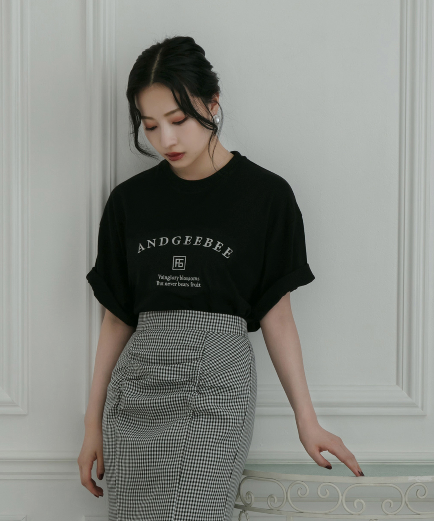 UNISEX クラシックロゴTシャツ