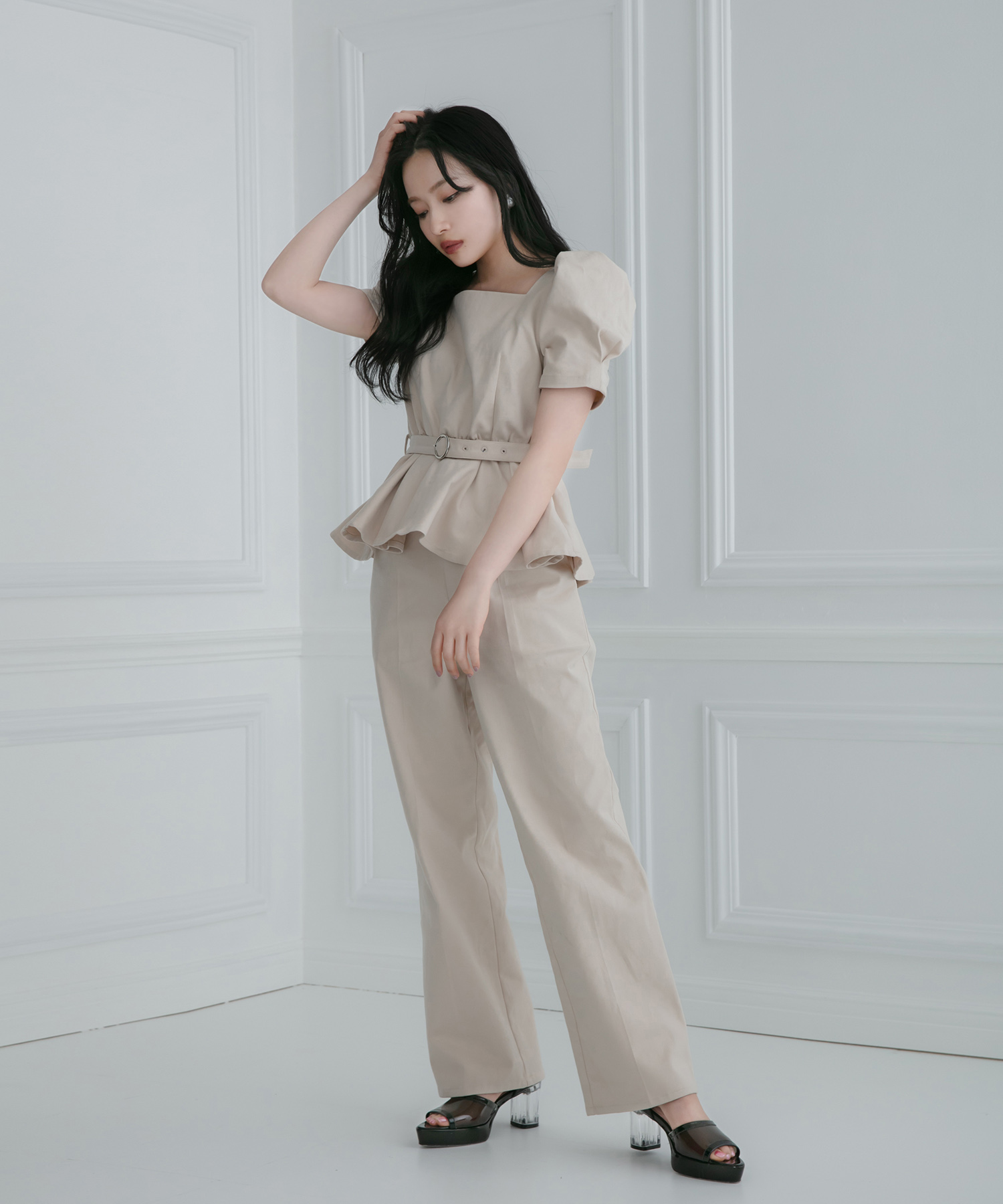 ストレートパンツ