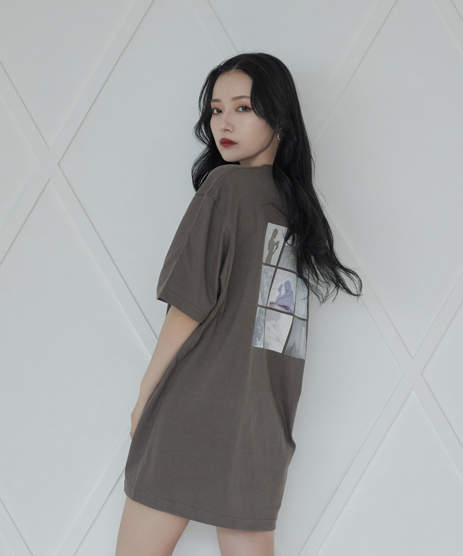 UNISEX バックフォトTシャツ