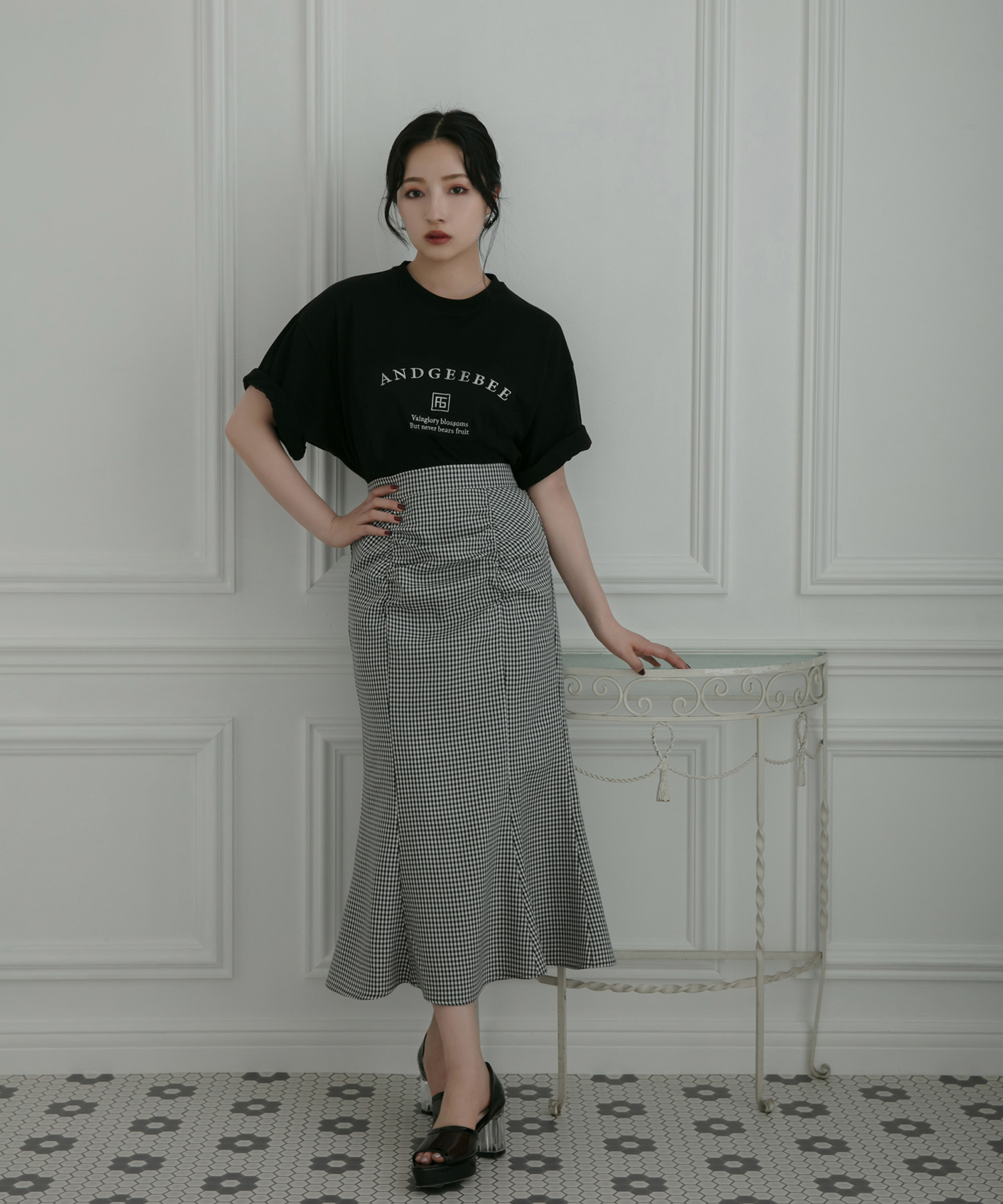 UNISEX クラシックロゴTシャツ