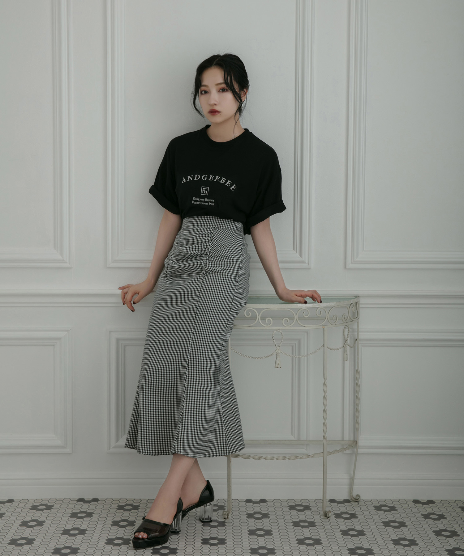 UNISEX クラシックロゴTシャツ