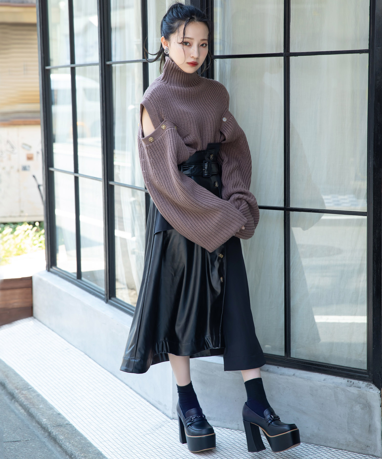 フェイクレザードッキングスカート