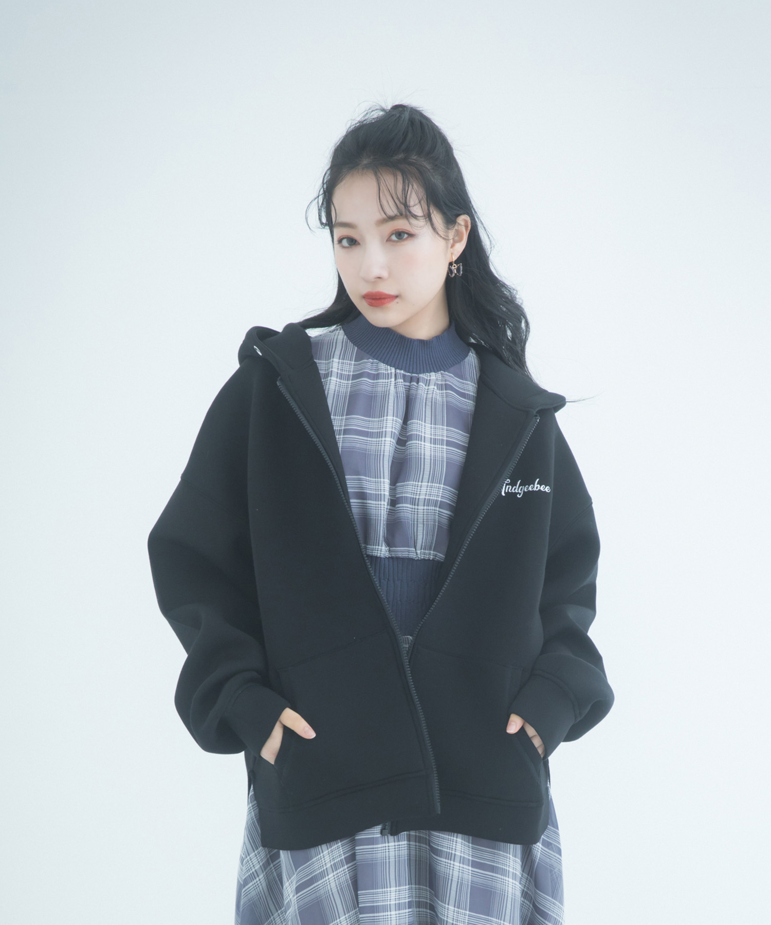 ボンディングジップパーカー