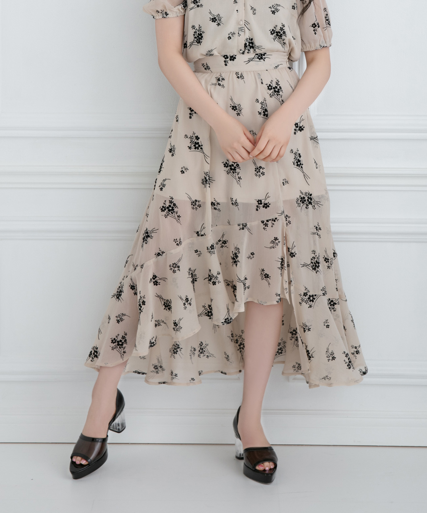 フロッキーフラワーフリルスカート