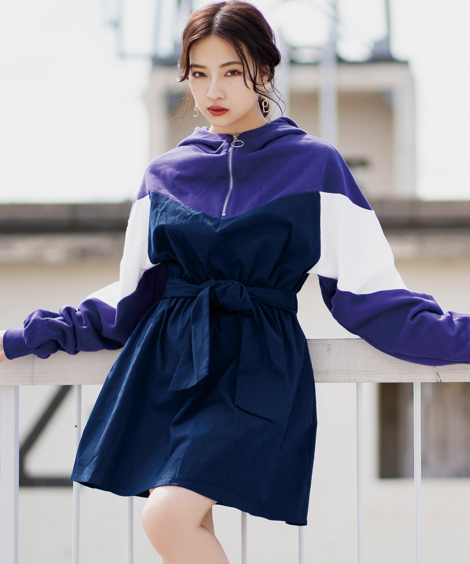 ハイショクフーディワンピ