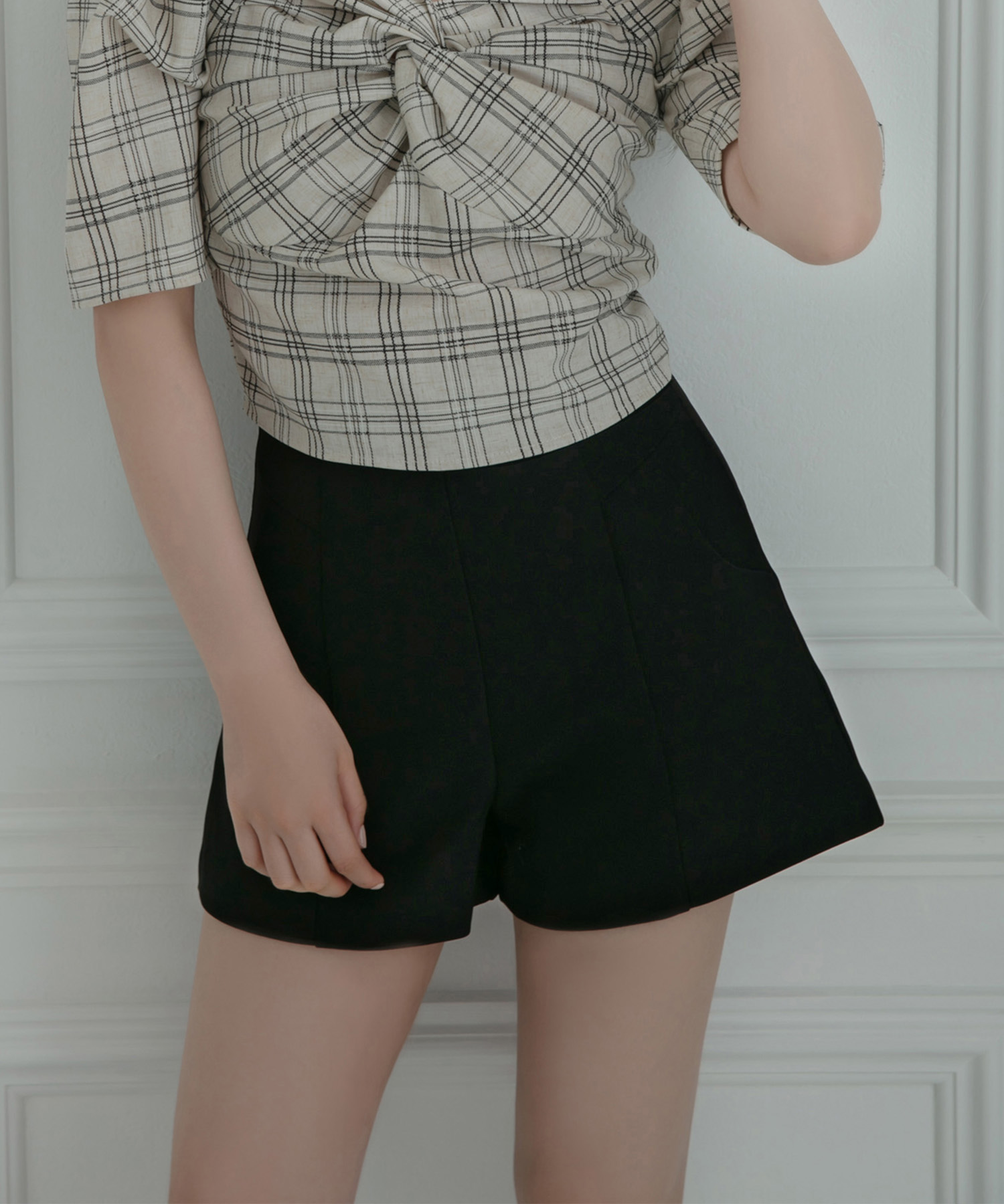 SELECT ハイウエストショーパン