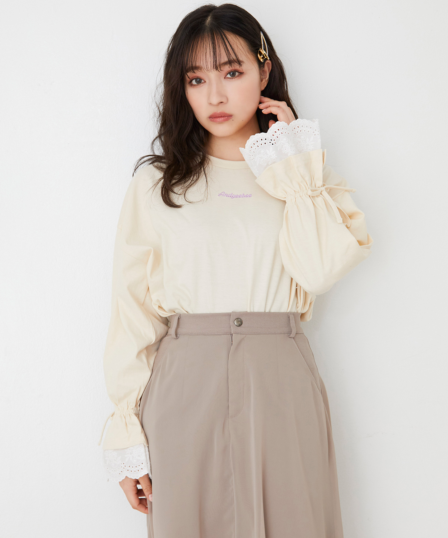 レースレイヤードスリーブロンT