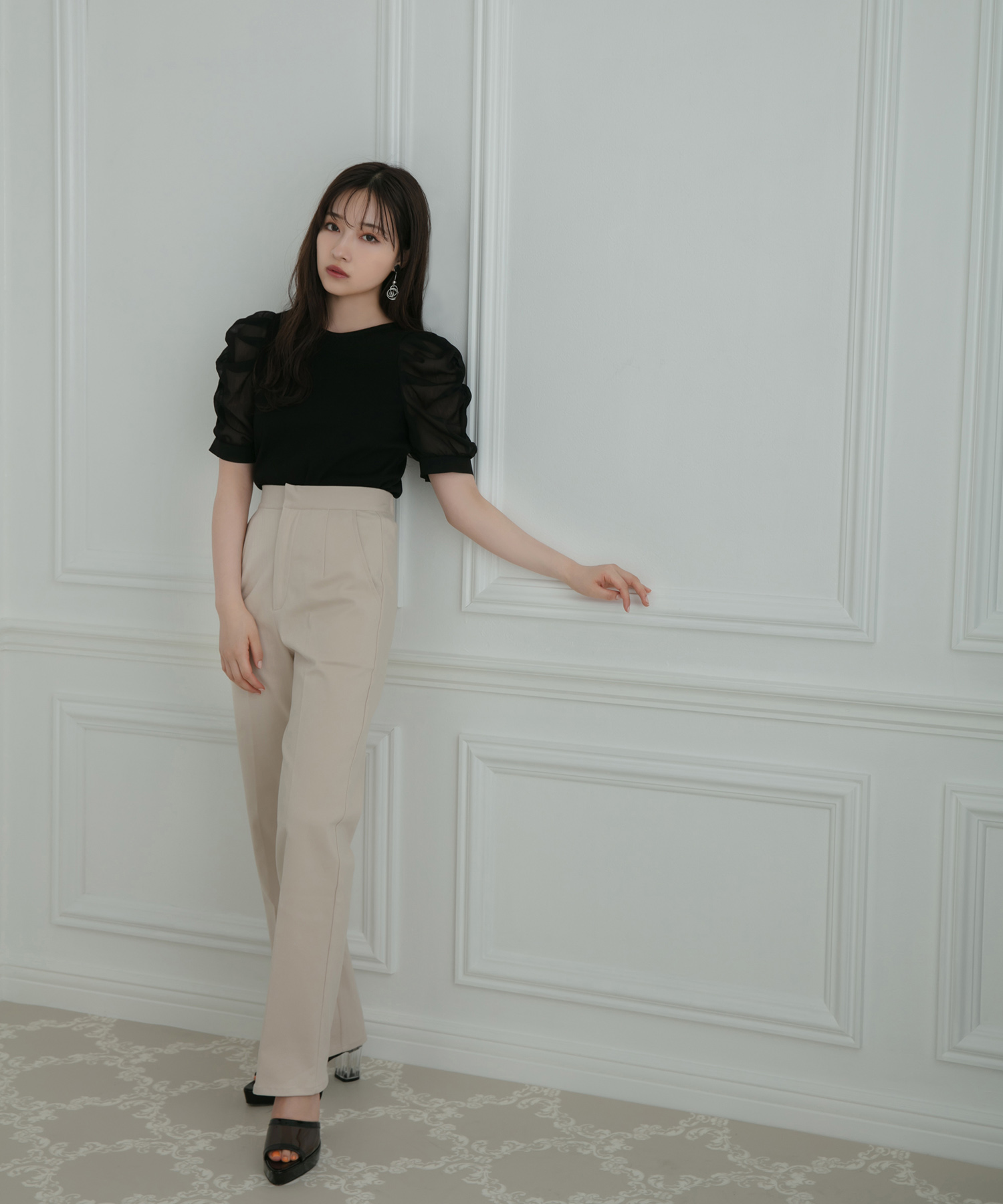 ストレートパンツ