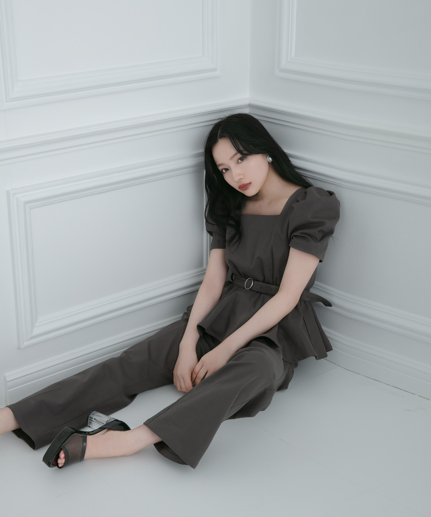 ストレートパンツ