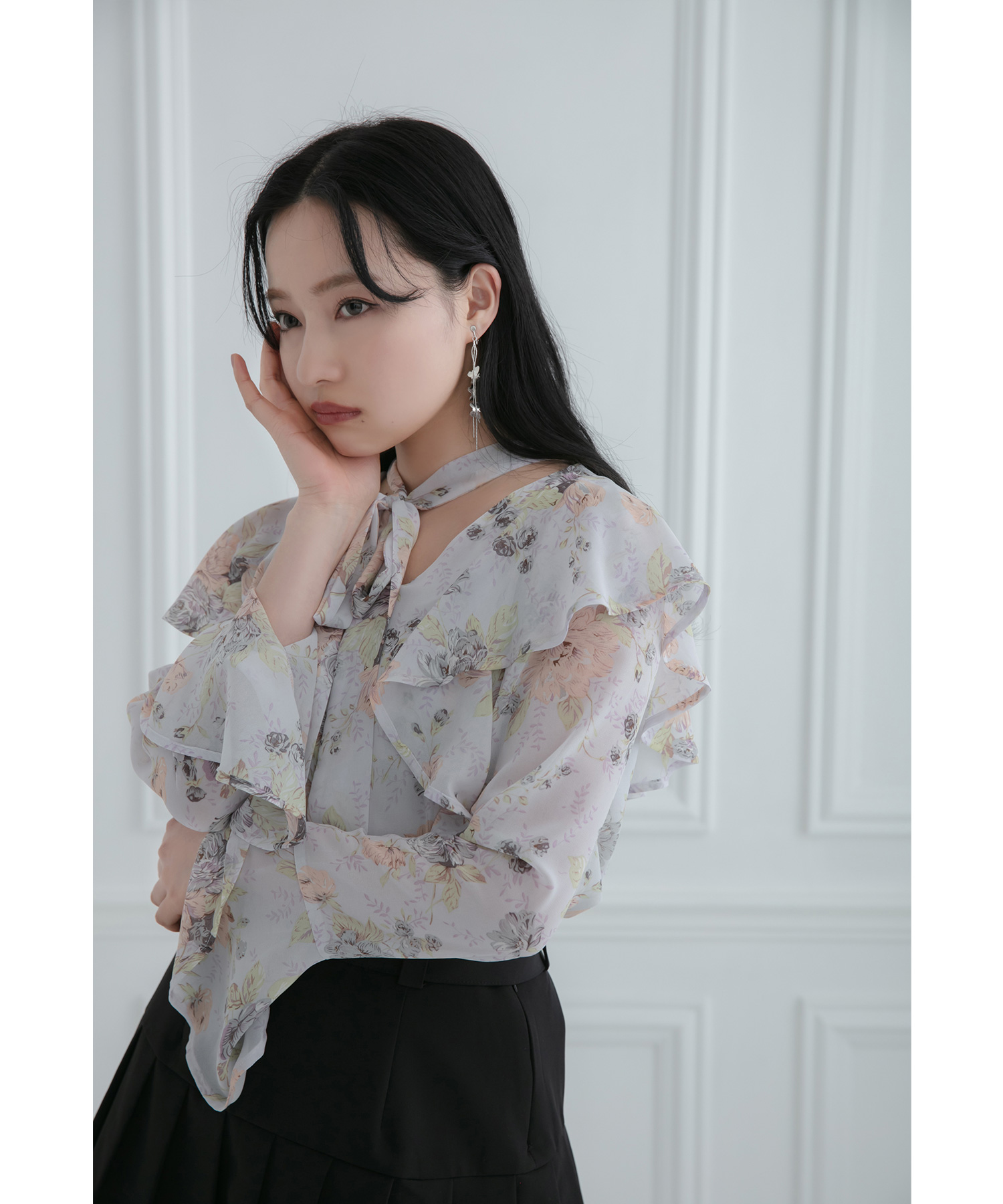 フラワーブラウス