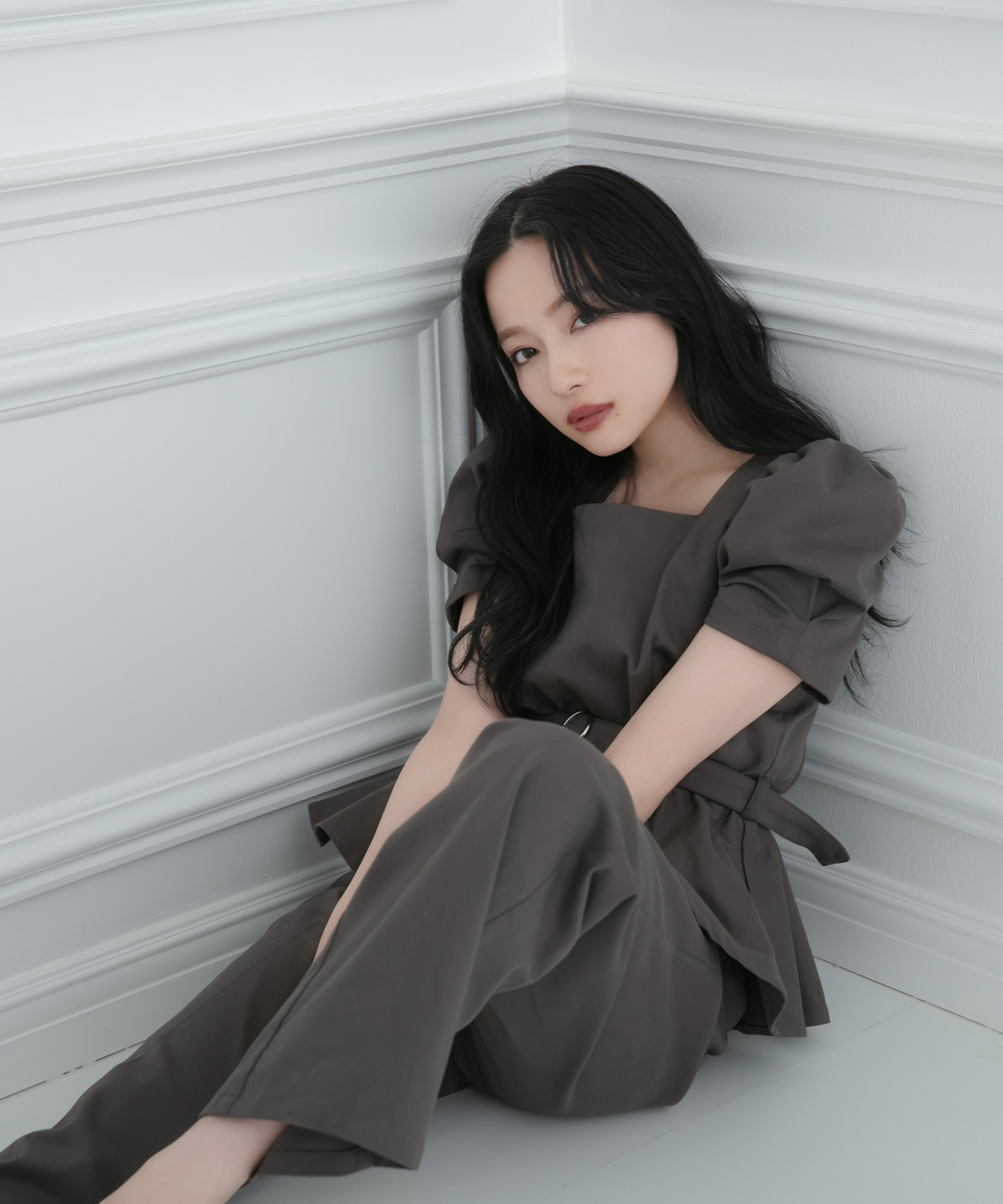 ペプラムトップス