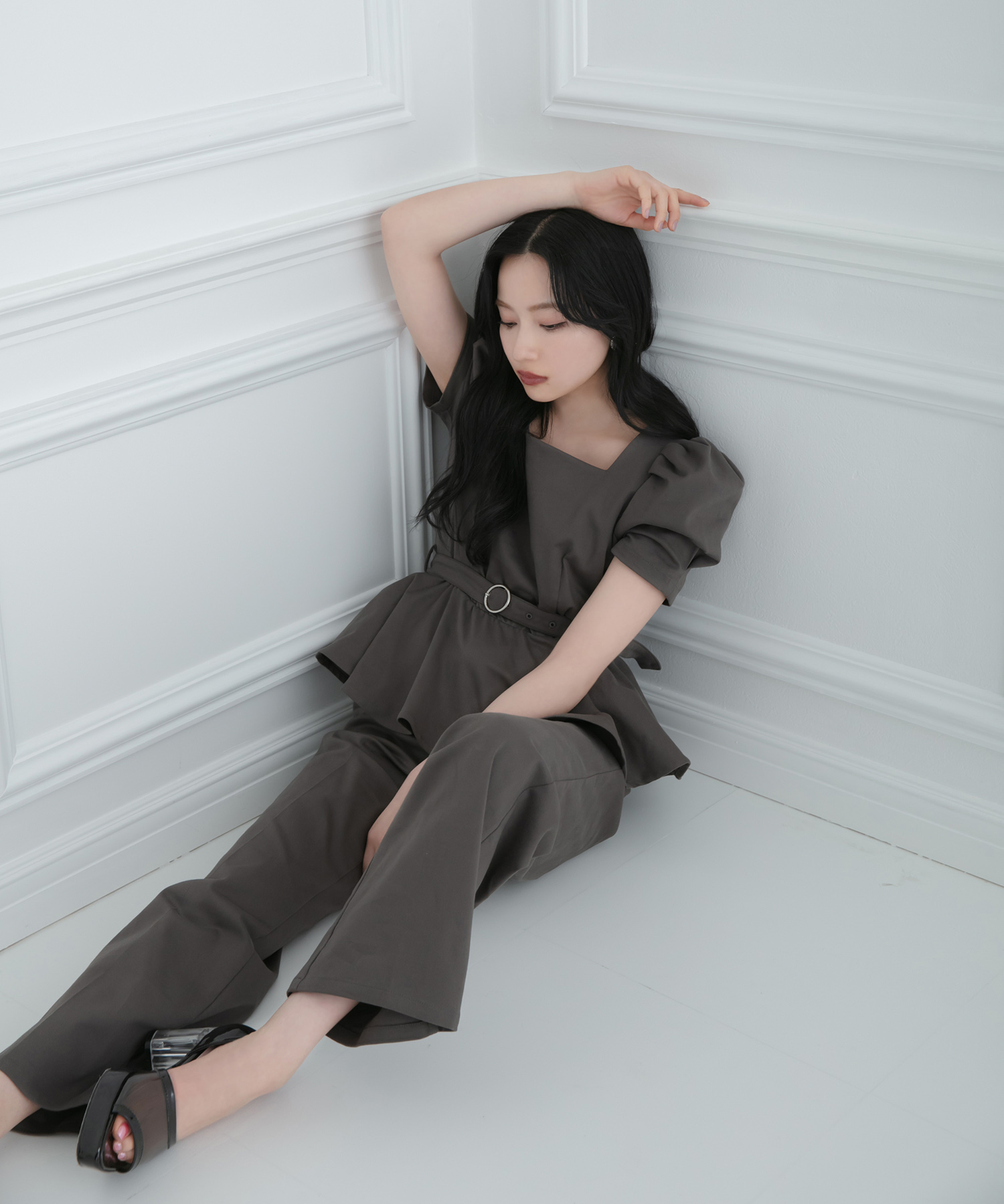 ストレートパンツ