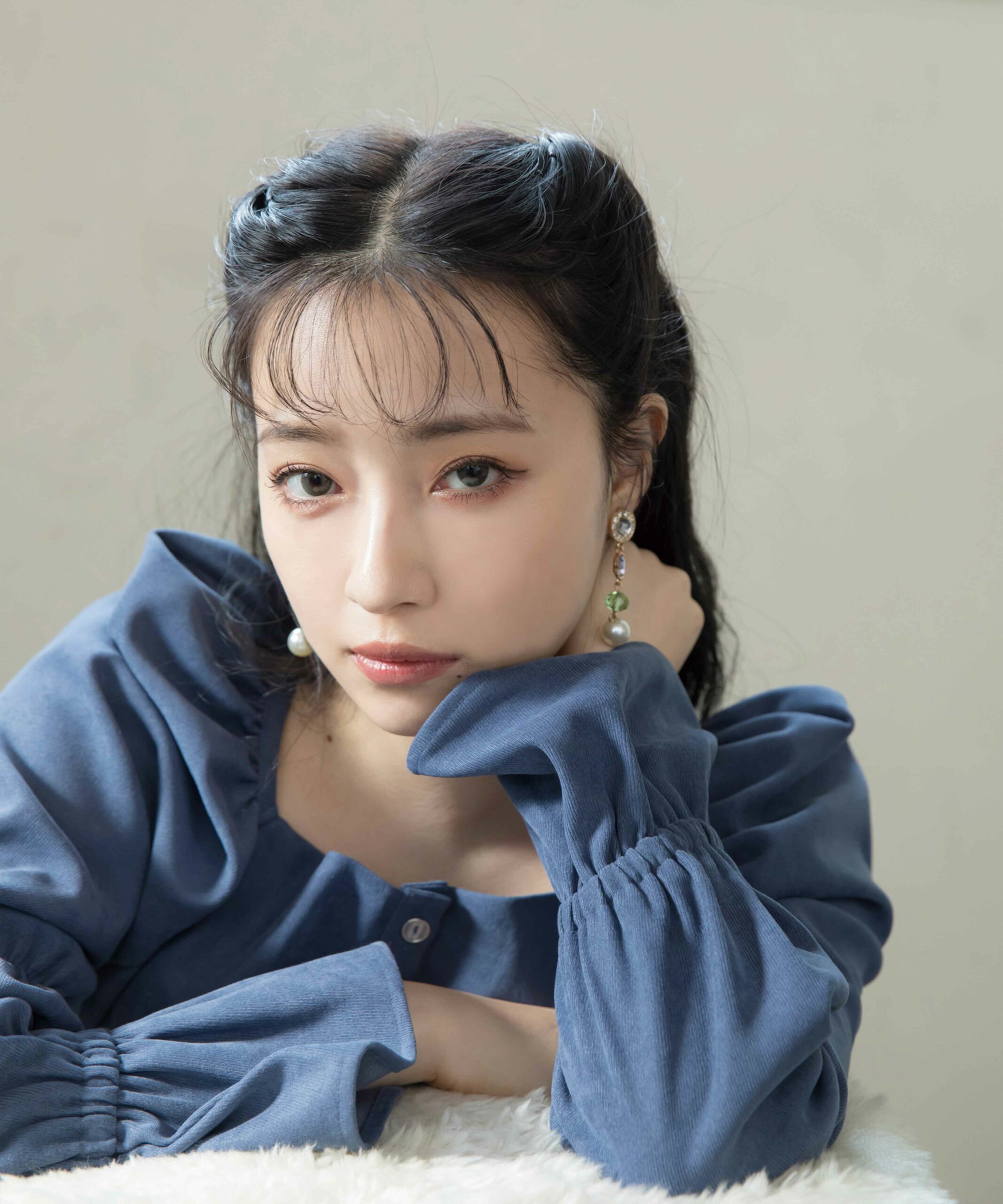 パフスリーブトップス