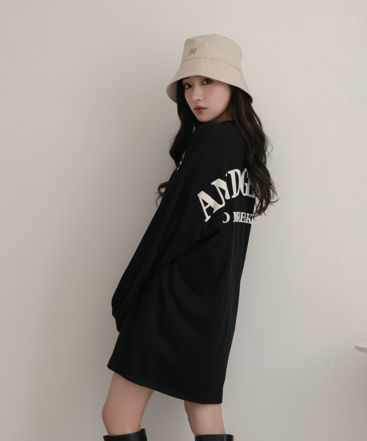 UNISEX バックANDGEEBEEロンT