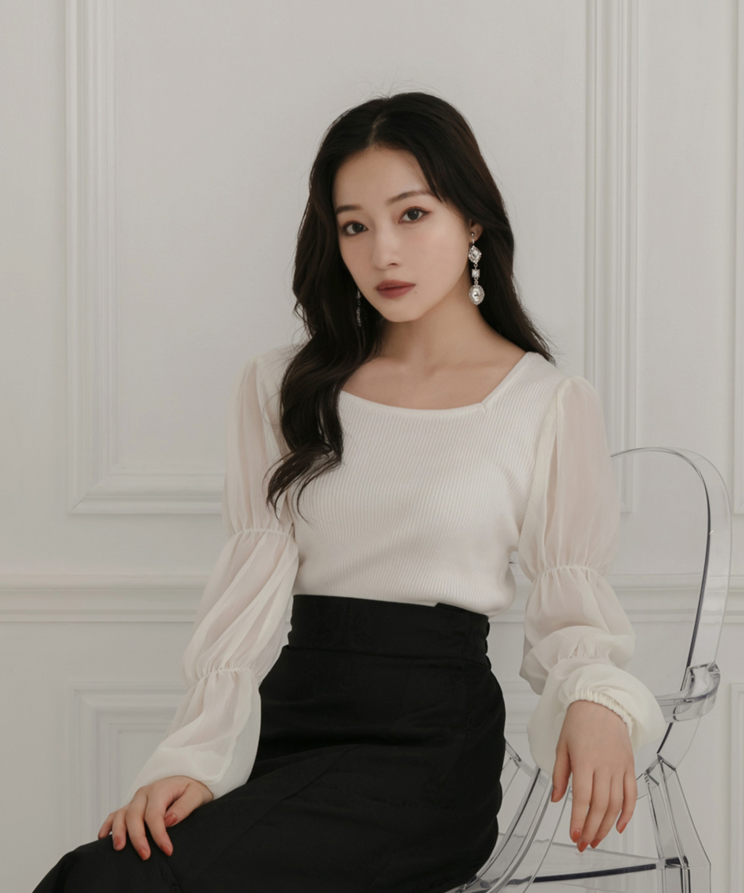 シアースリーブニット