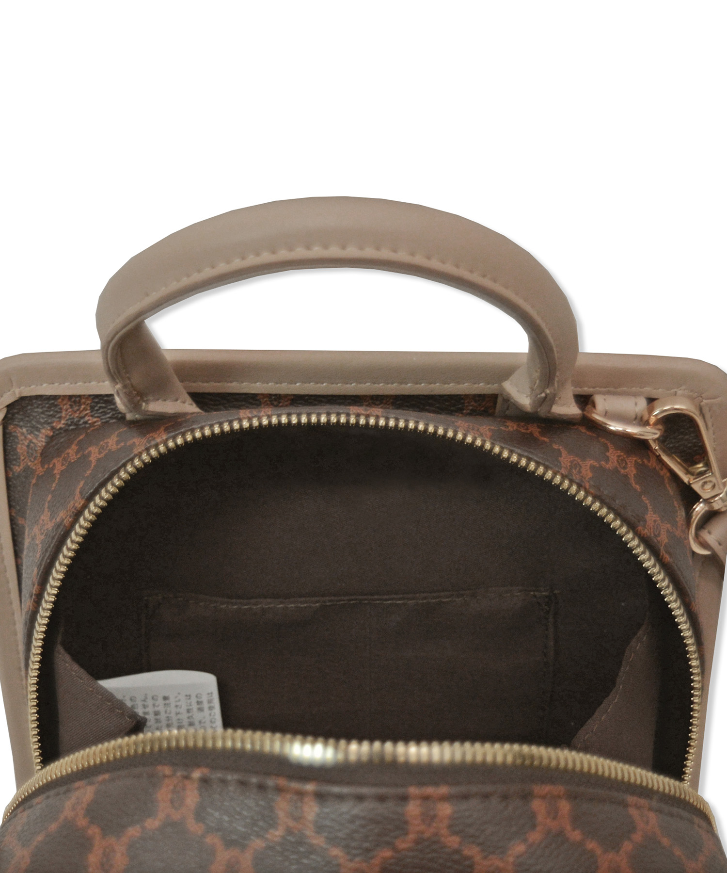 モノグラムショルダーバッグ