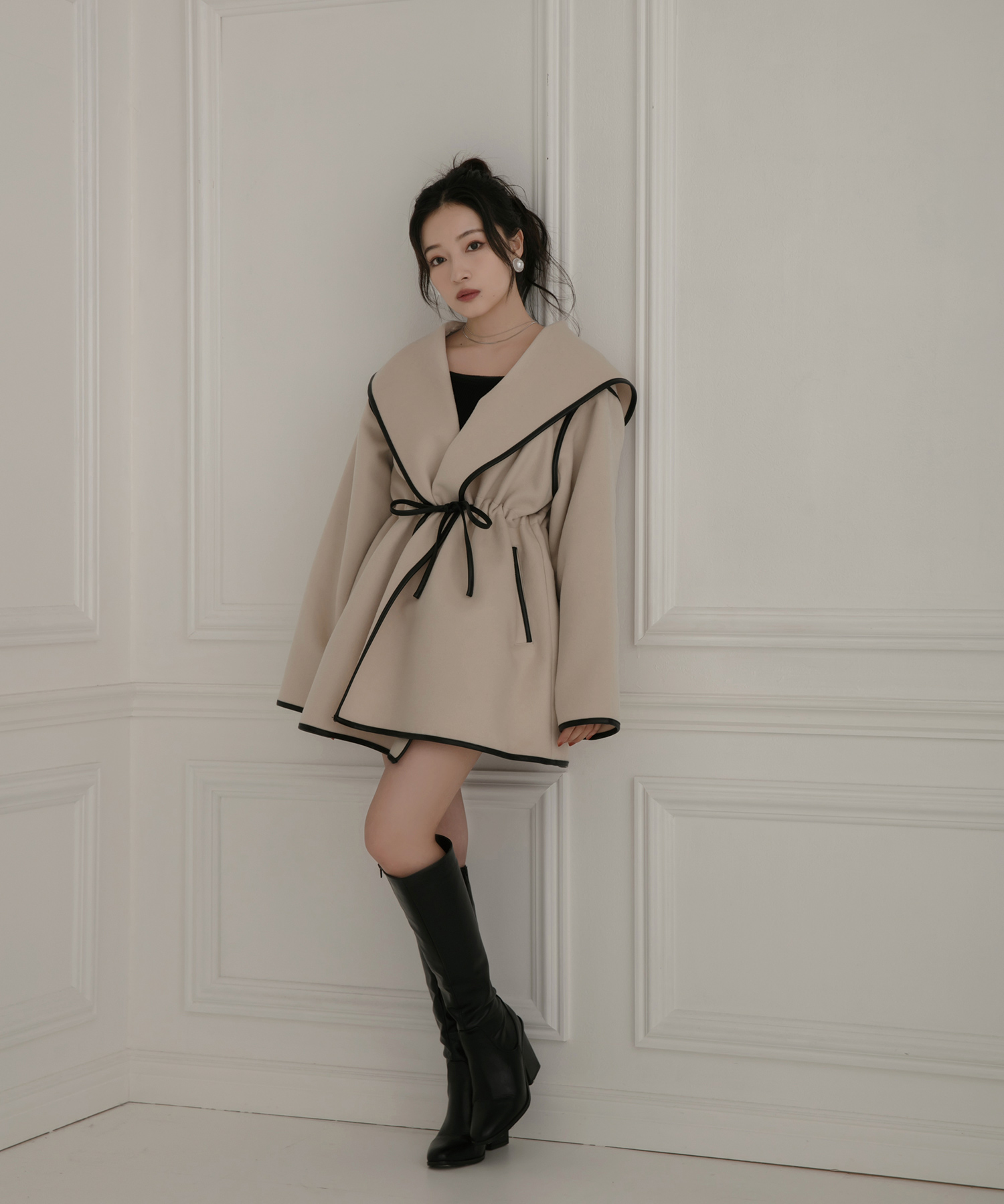 パイピングフーディーガウン