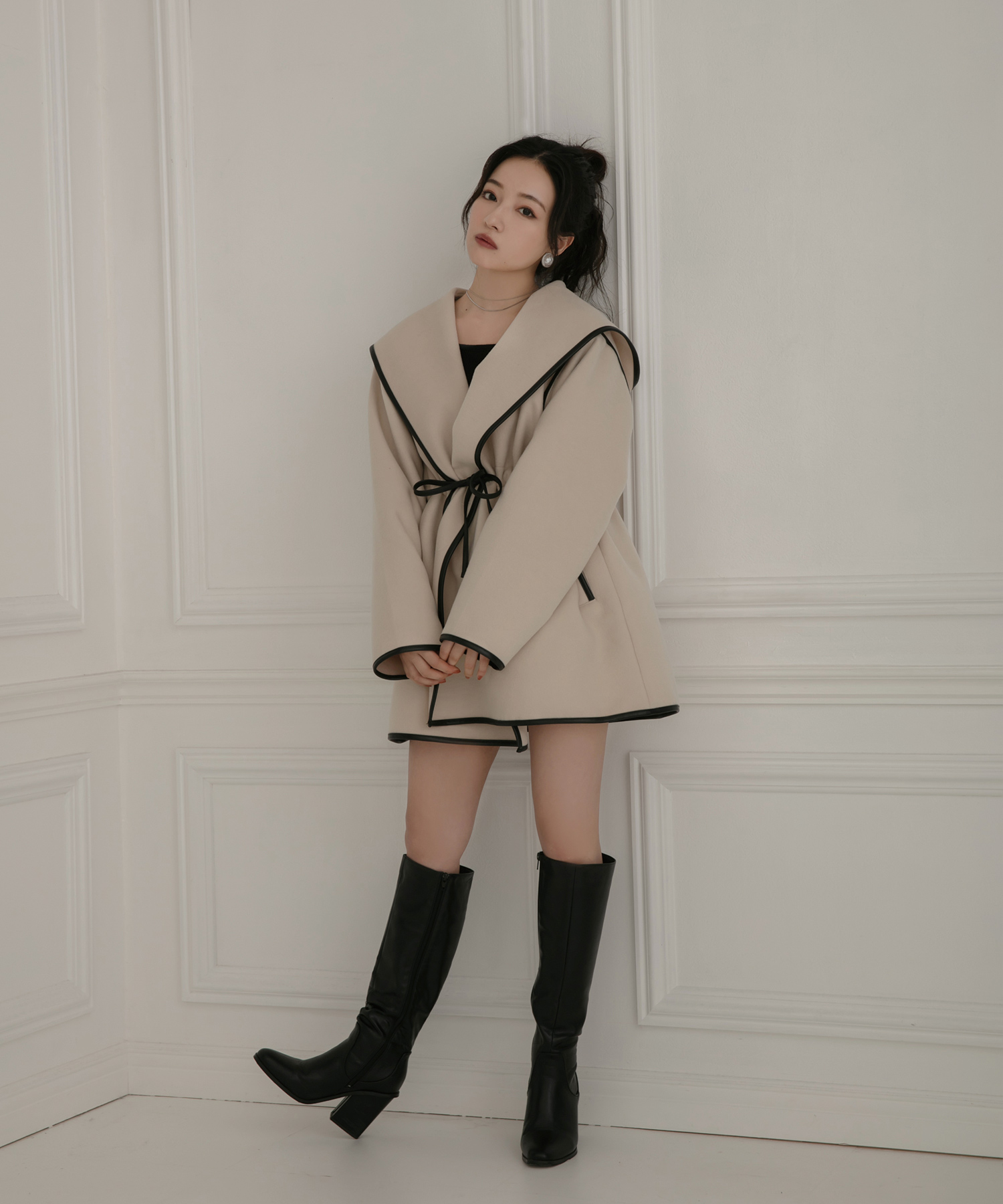 パイピングフーディーガウン