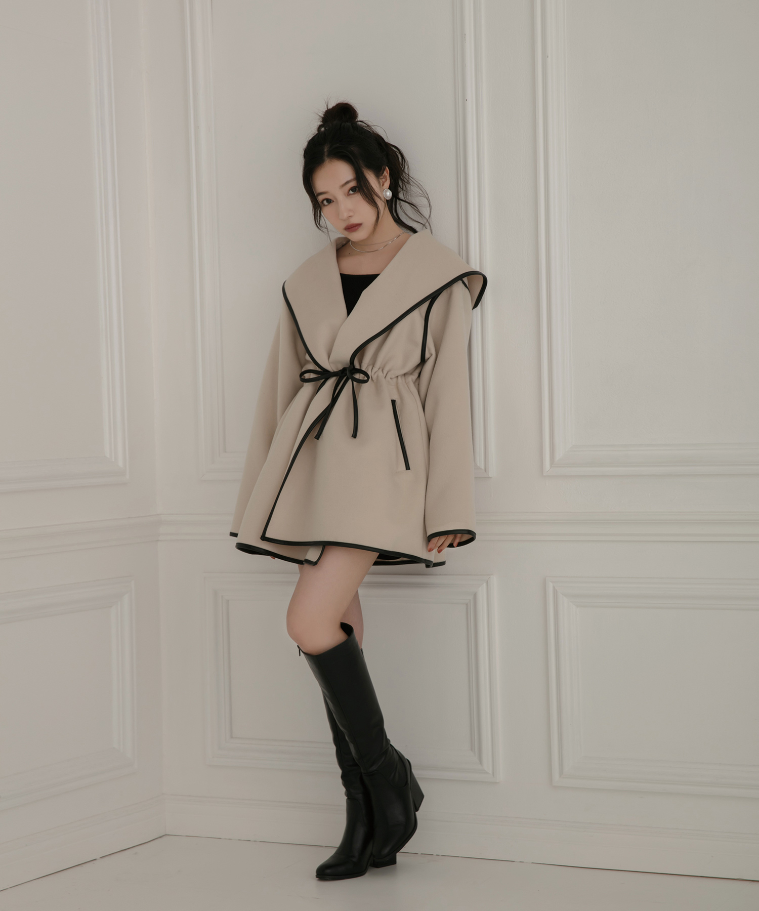 パイピングフーディーガウン