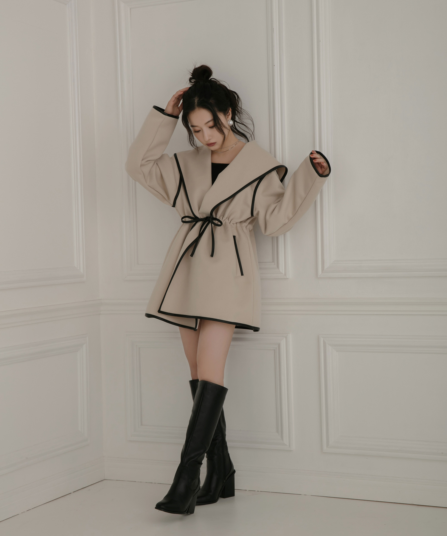 パイピングフーディーガウン