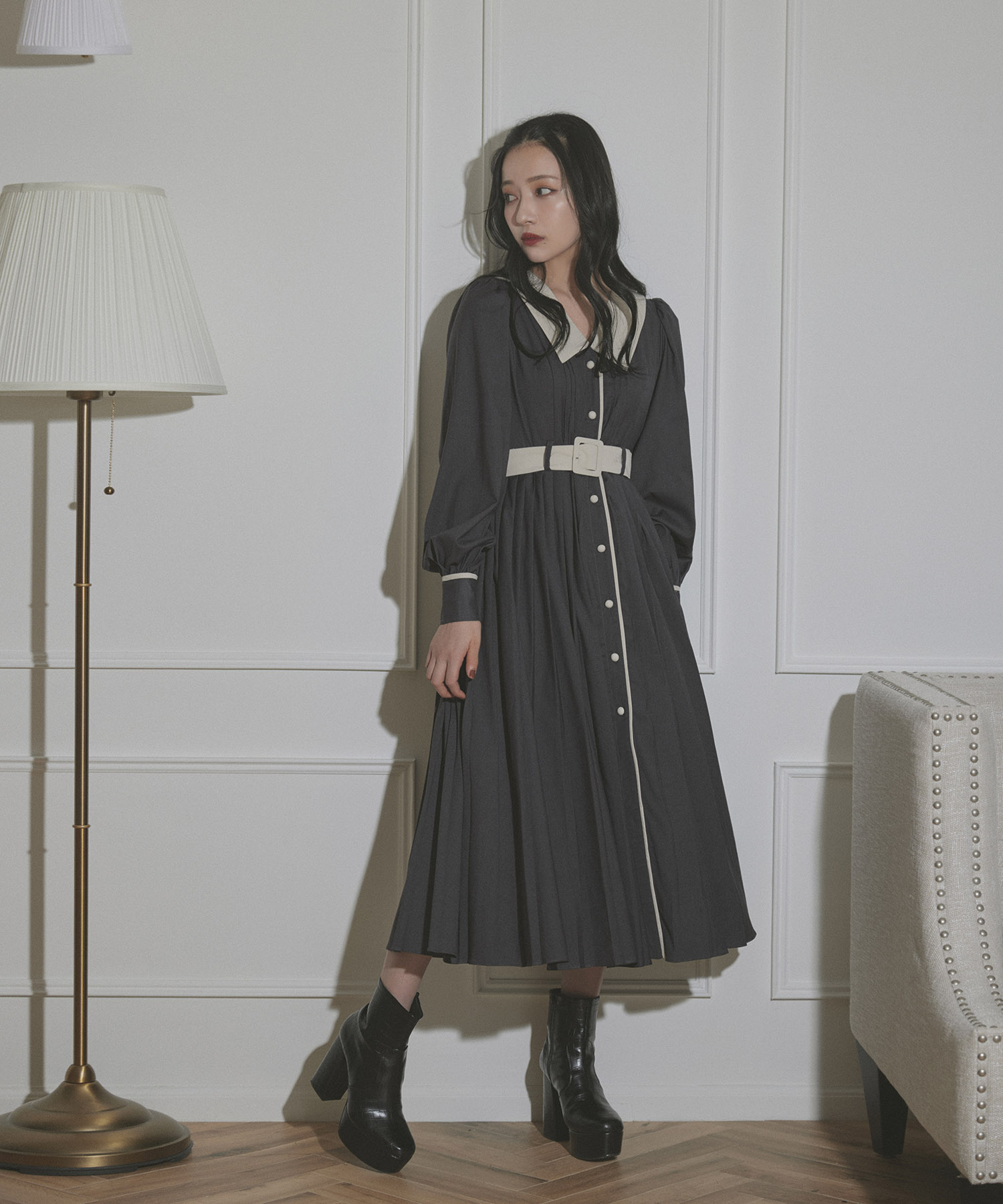 プリーツシャツワンピ