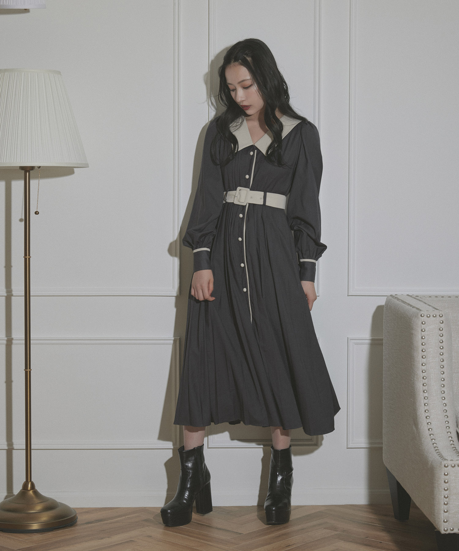 プリーツシャツワンピ