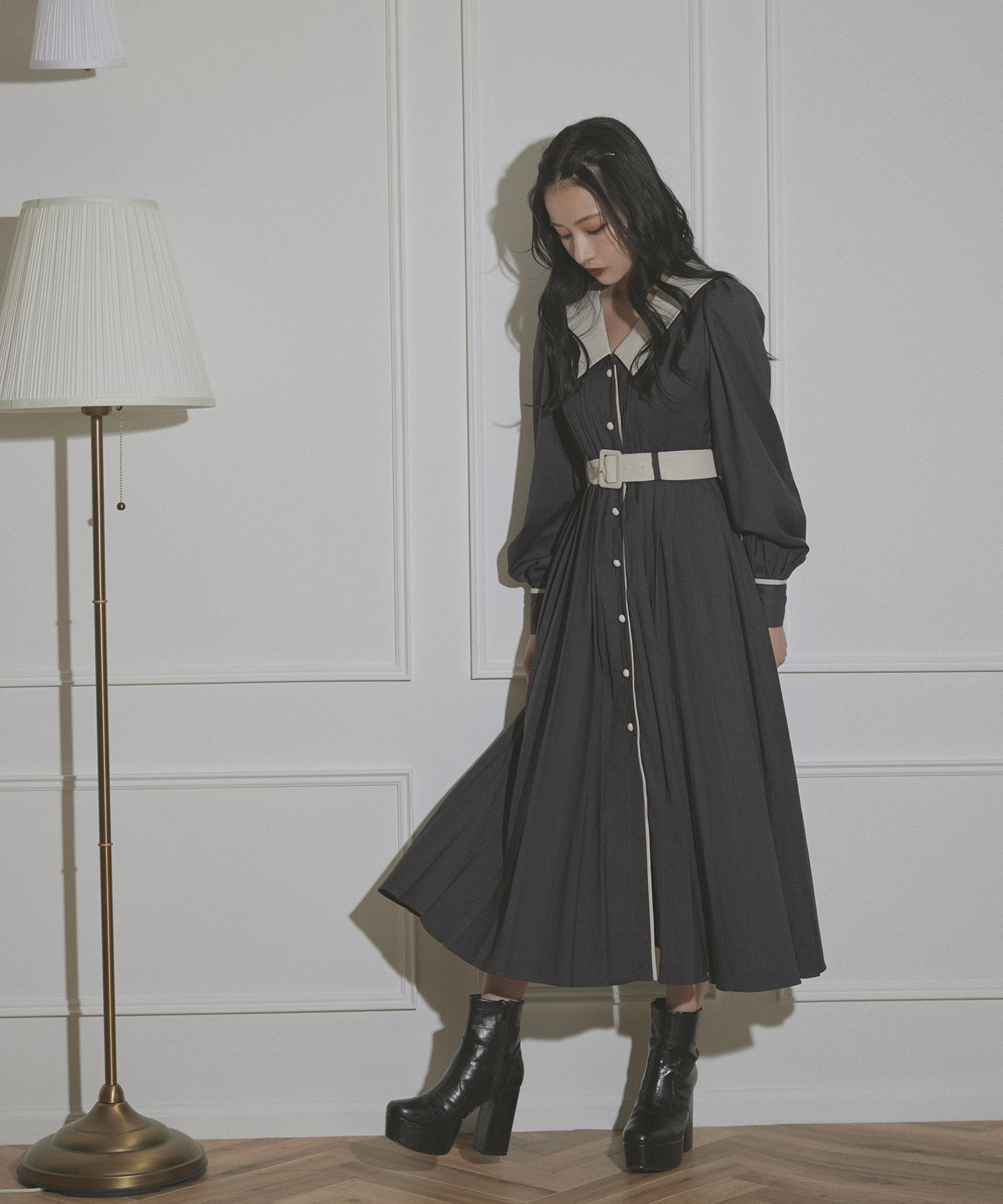 プリーツシャツワンピ