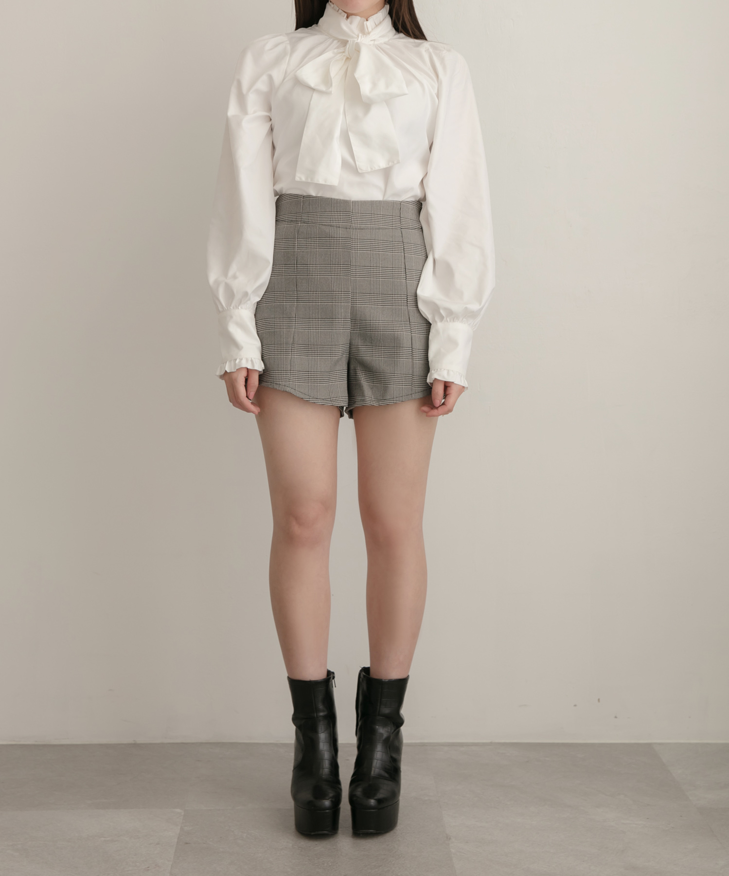 Relax Faded Track Shorts 18