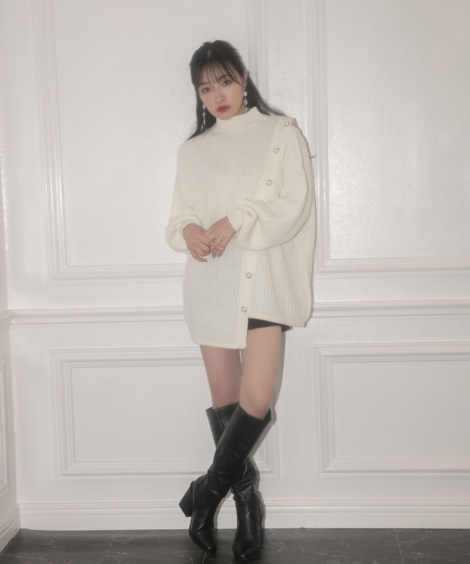 ボタンアシメニット