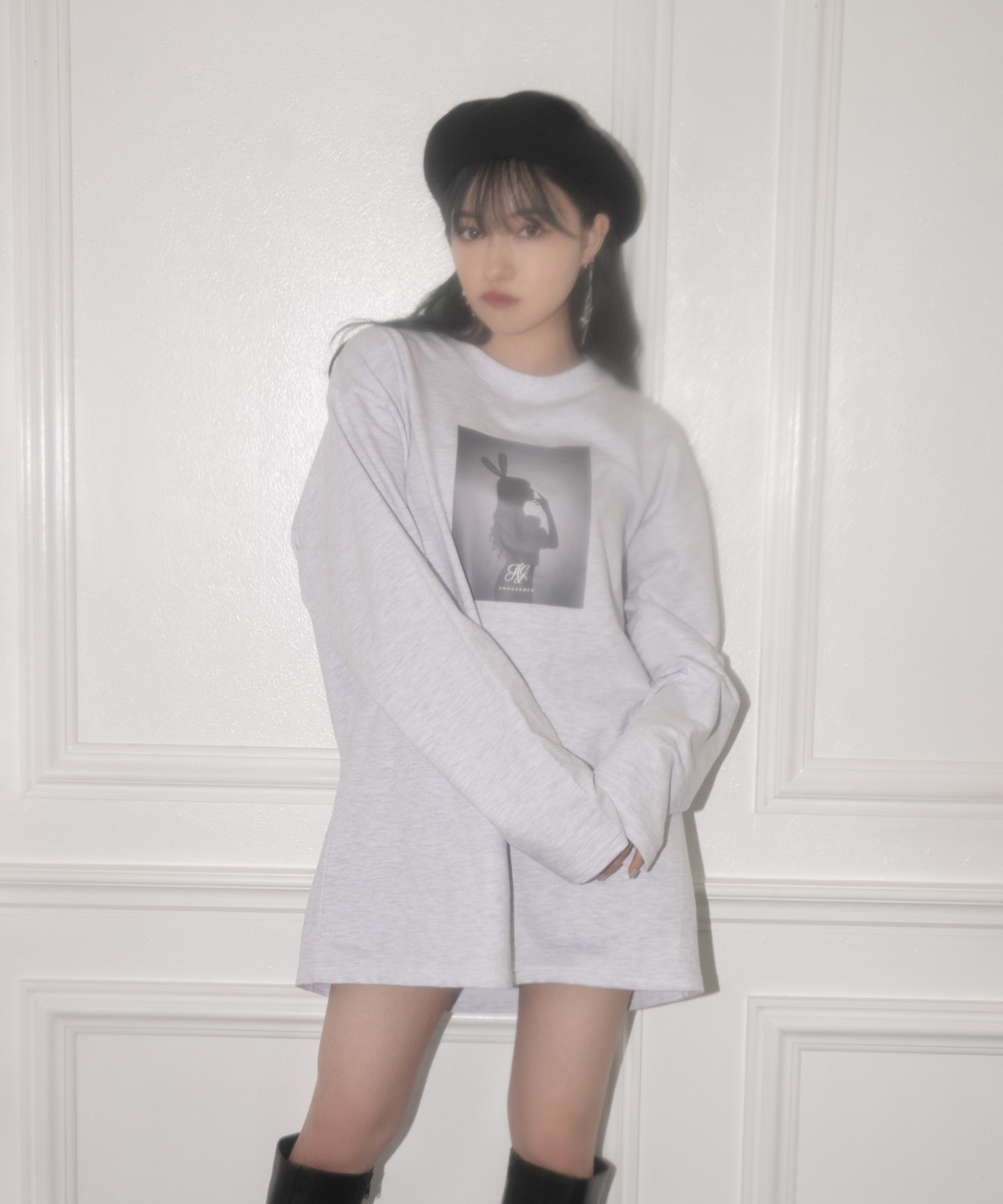 UNISEX バニーシルエットロンT