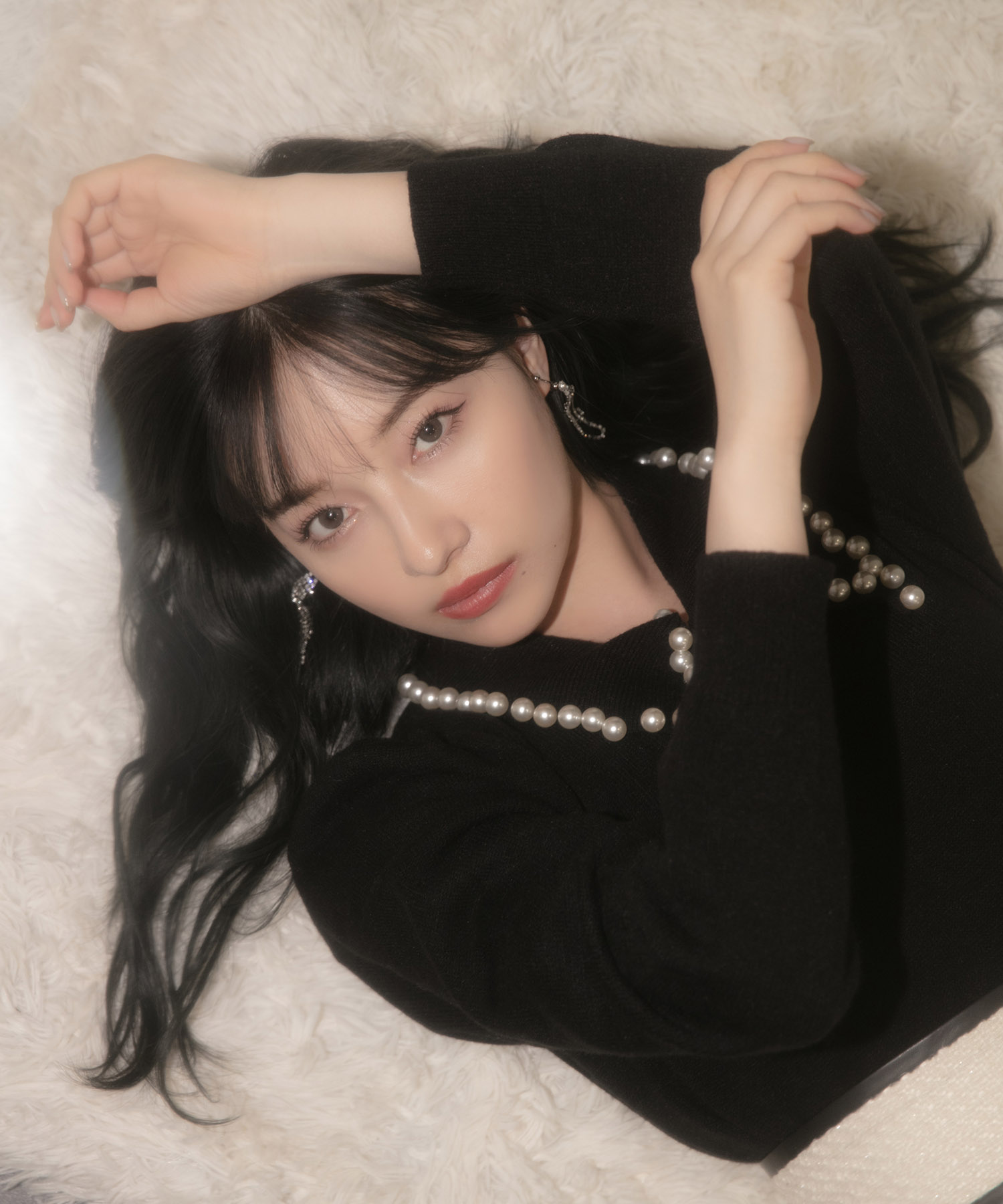 パールカラーニット