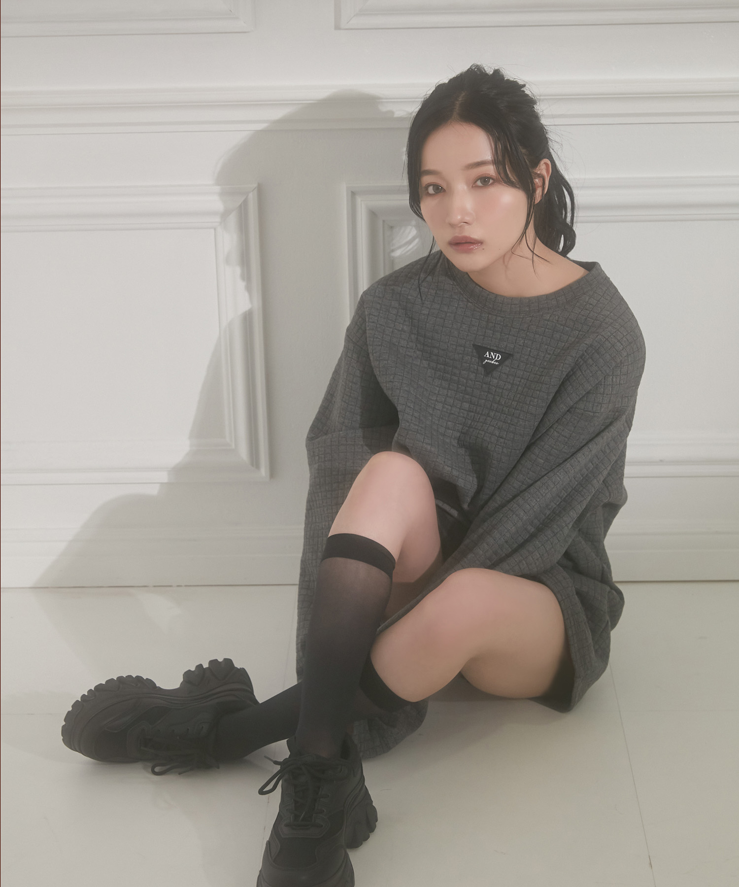 UNISEX ワンポイントジャガードワッフルトップス