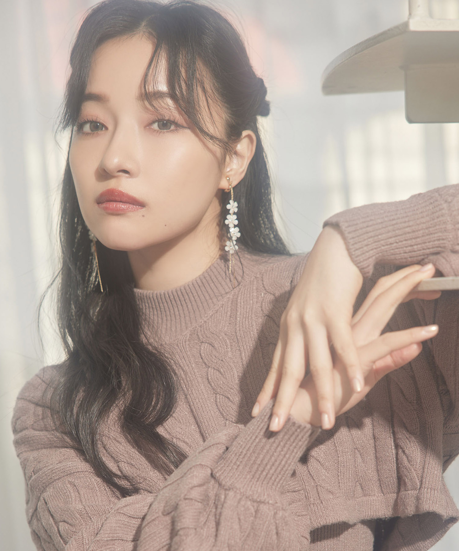 SELECT ホワイトフラワーイヤリング