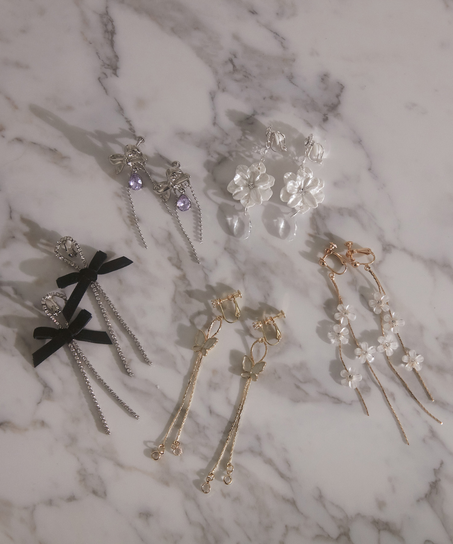 SELECT ホワイトフラワーイヤリング