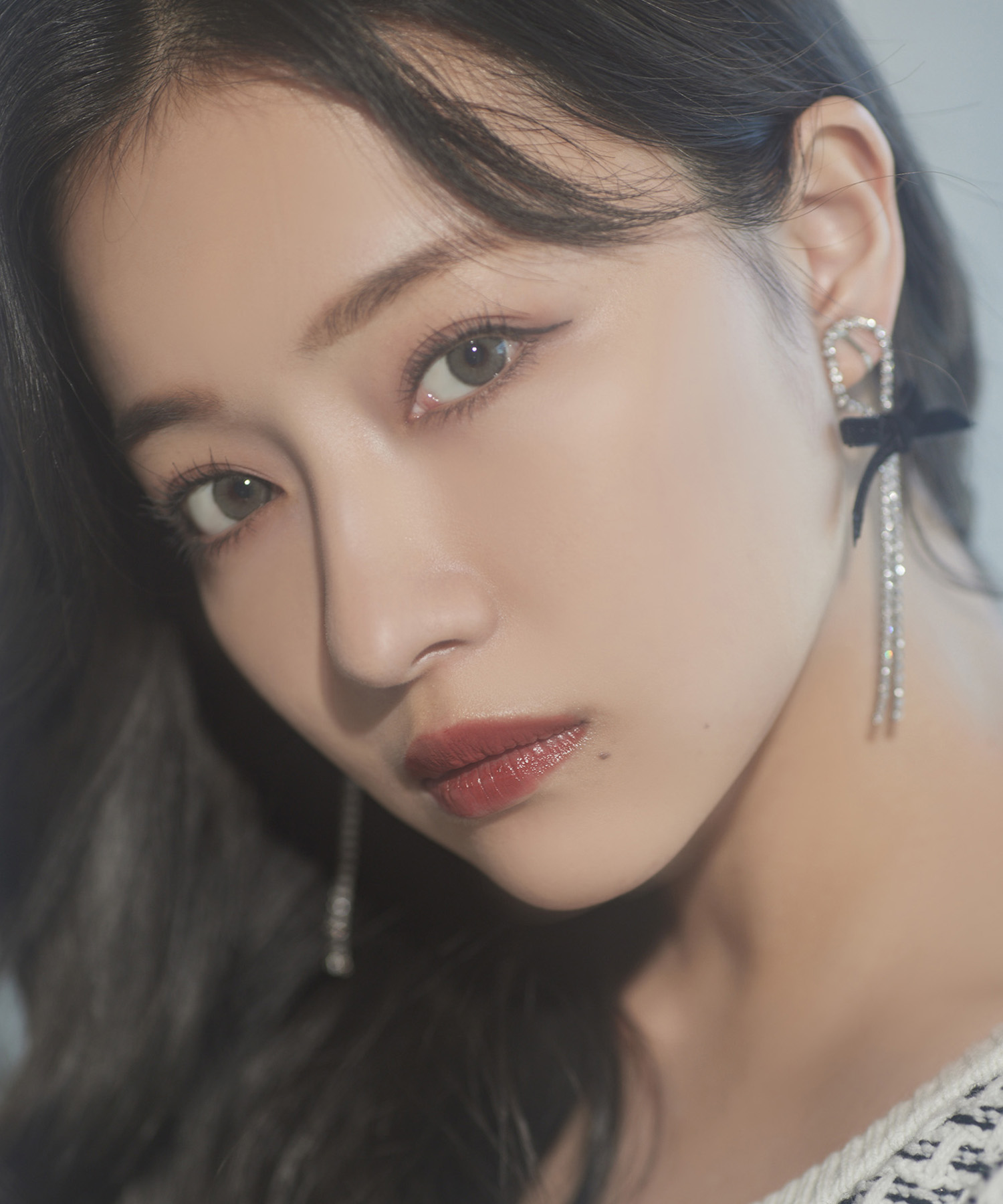 SELECT ビジューリボンイヤリング