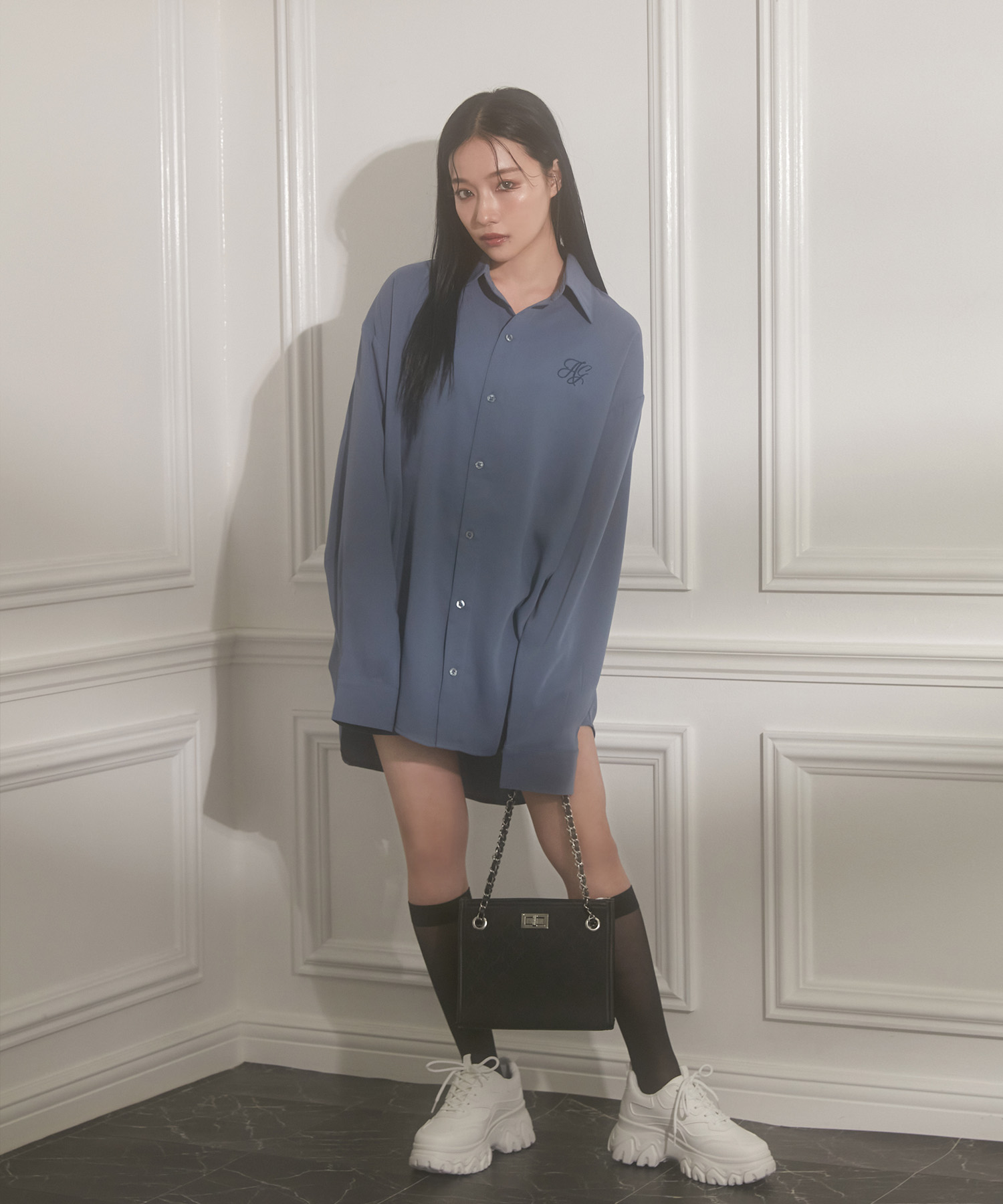 チャンキースニーカー