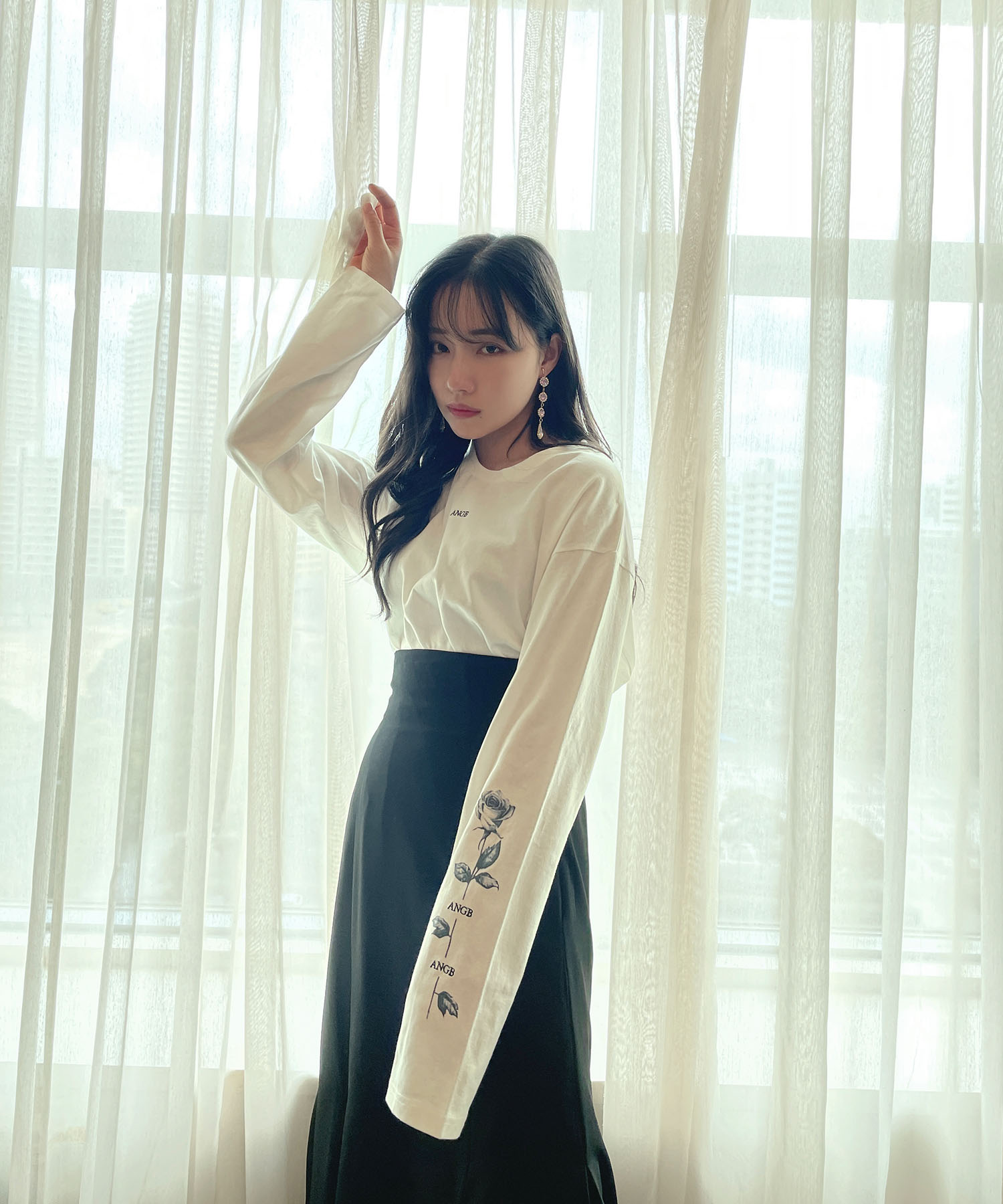 UNISEX ローズスリーブロンT