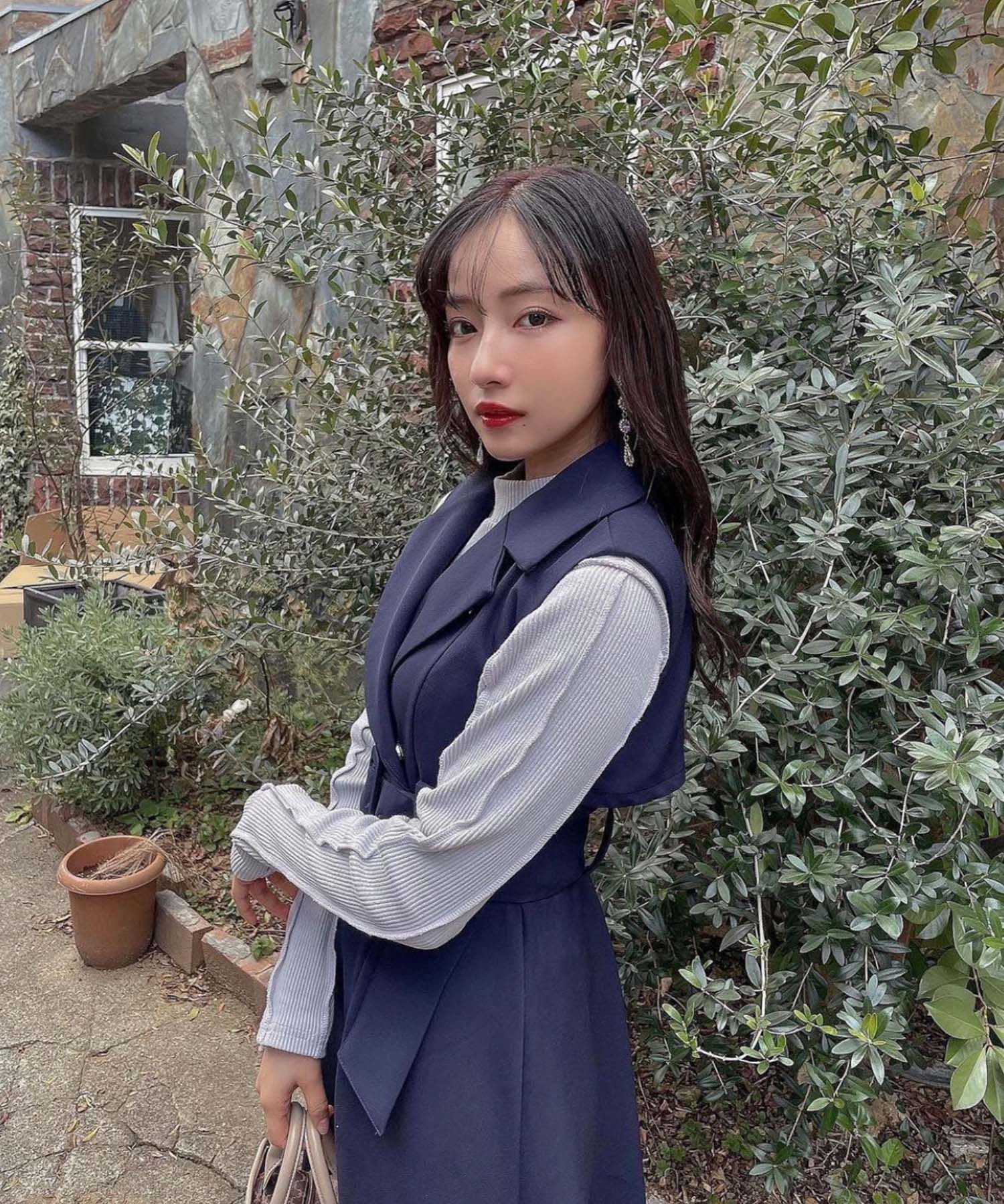 オーバーロックリブトップス