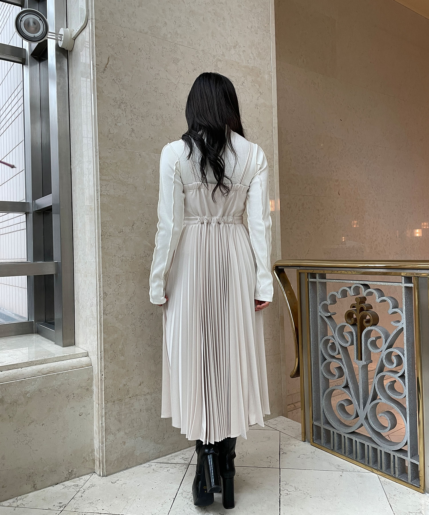 プリーツキャミワンピ