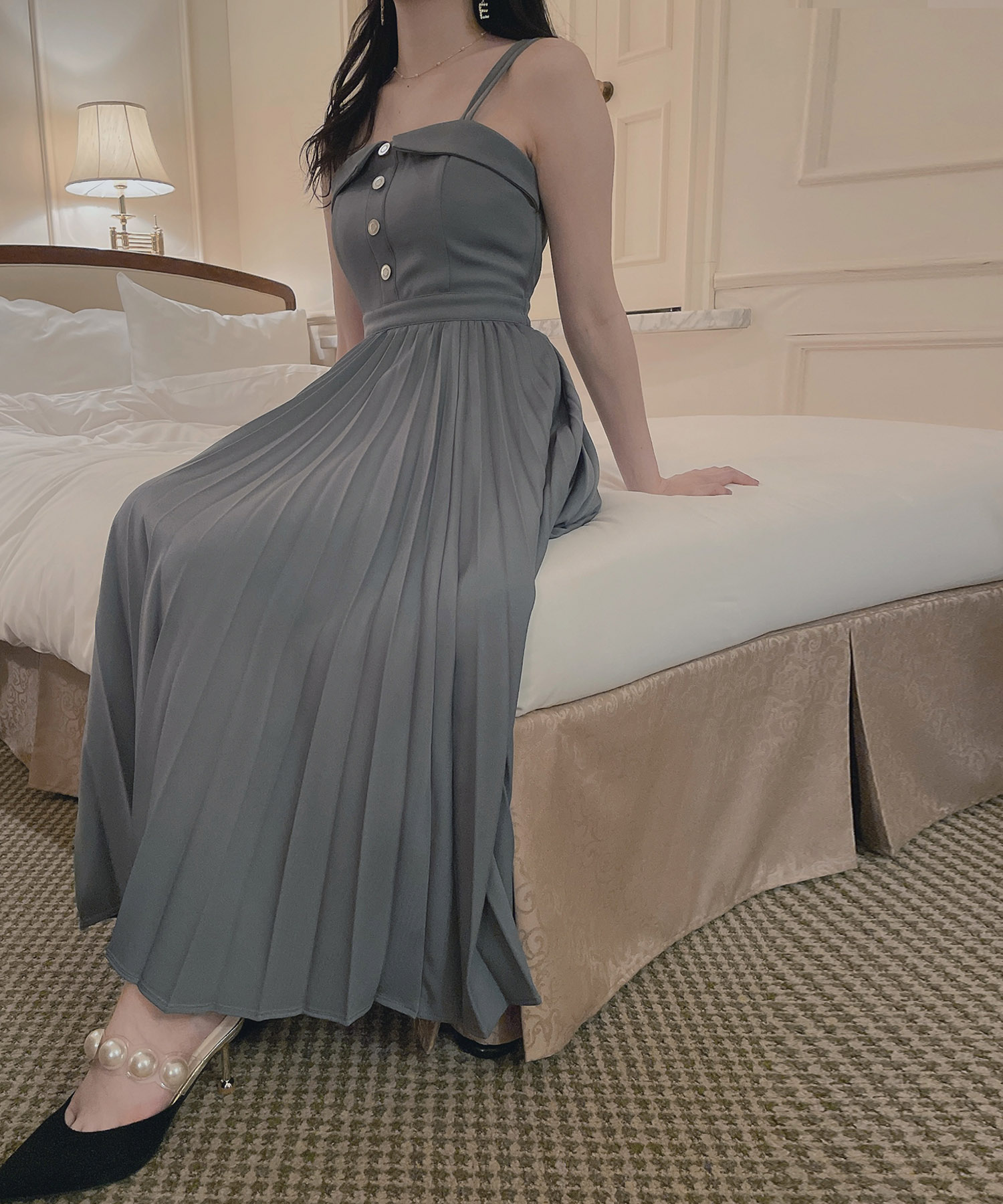 プリーツキャミワンピ