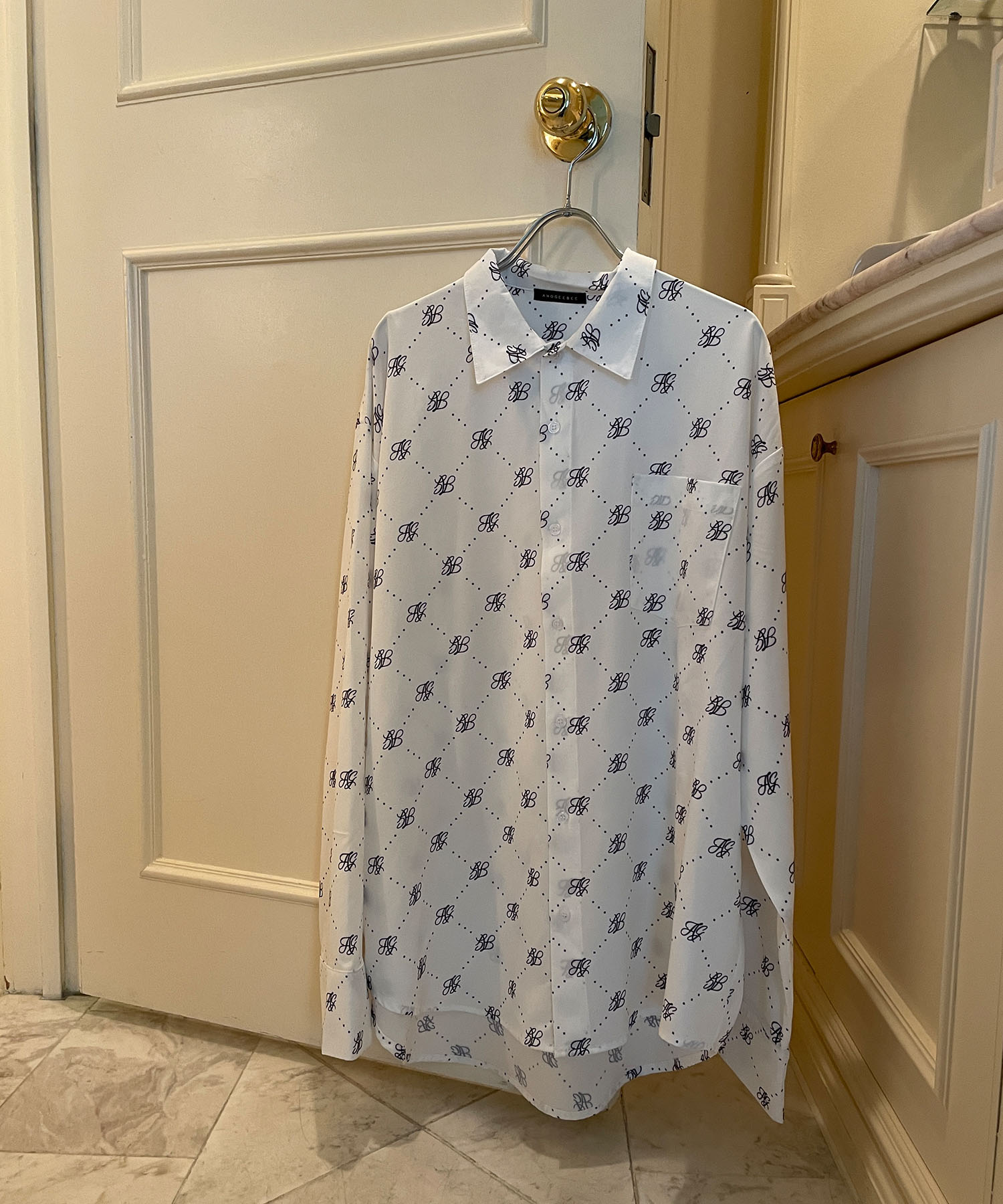 UNISEX モノグラムシャツ