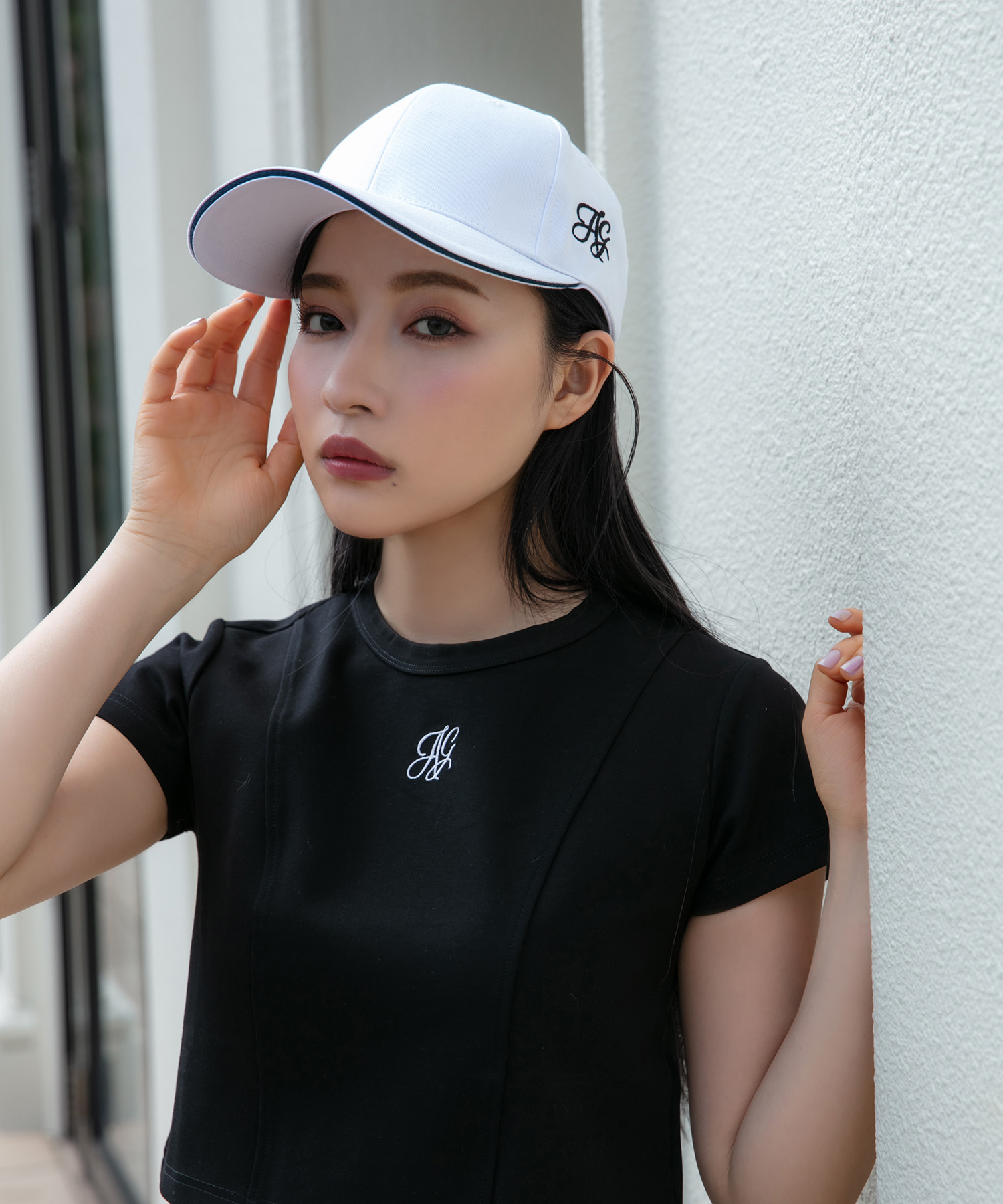 UNISEX ロゴキャップ