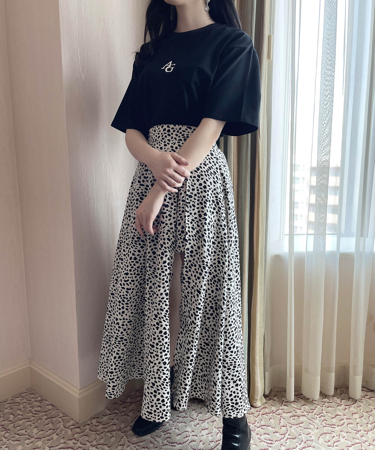 UNISEX AGシンプルロゴTシャツ