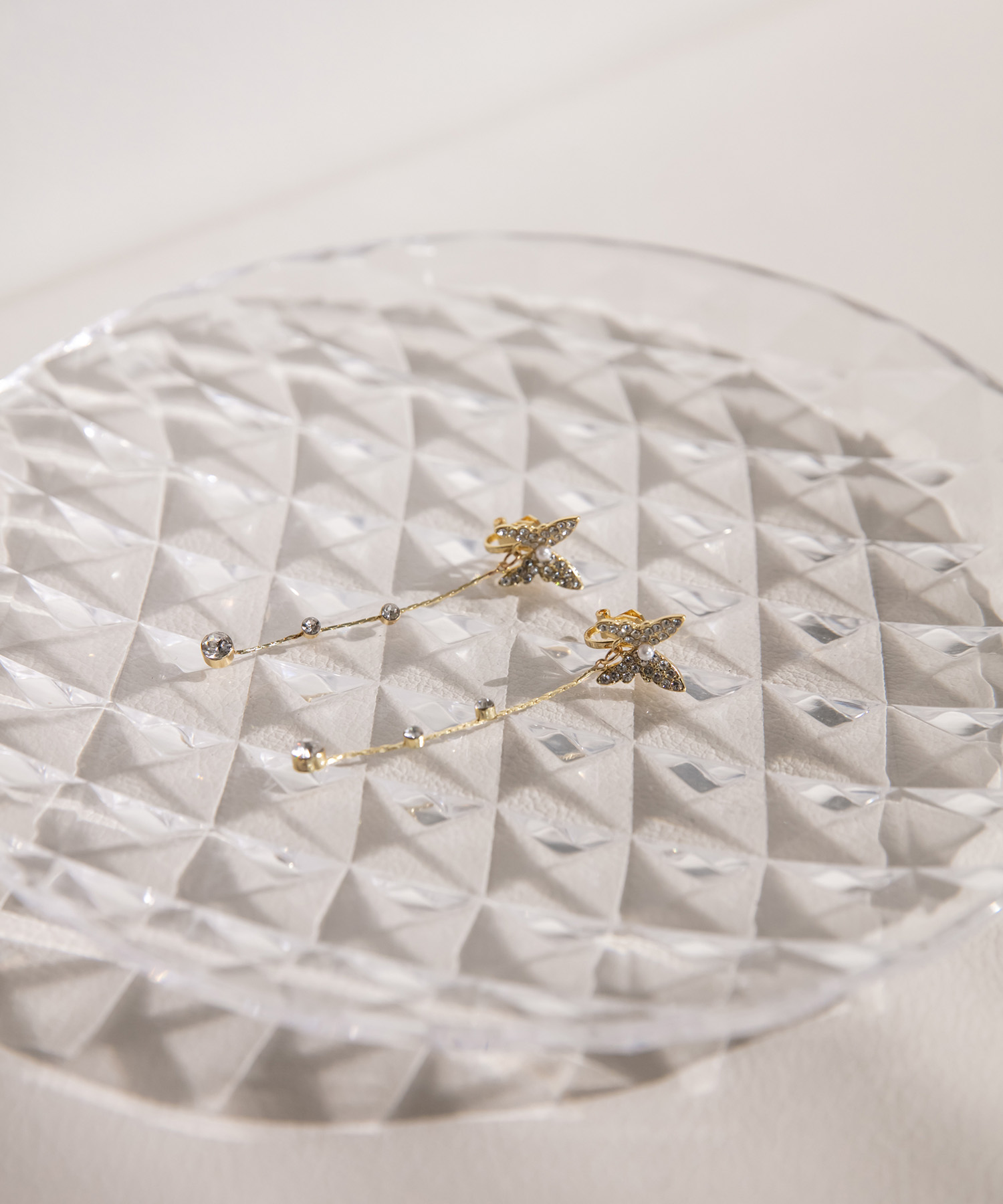 SELECTビジューバタフライイヤリング